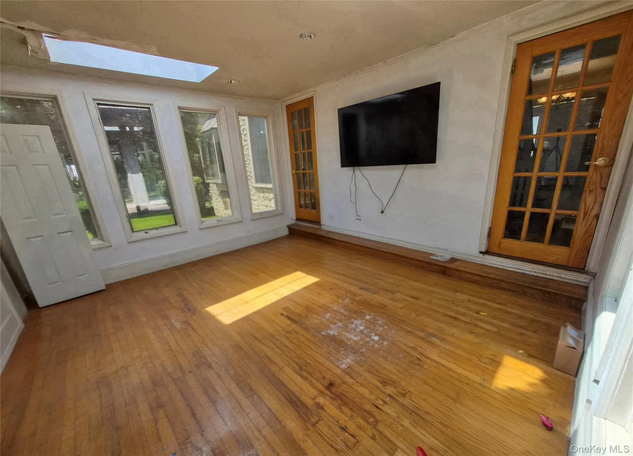 19404 110th Road, New York, NY, 5 Bedrooms Bedrooms, 11 Rooms Rooms,5 BathroomsBathrooms,Residential,For Rent,110th,0,1023198 19404 110th Road, New York, NY, 5 Bedrooms Bedrooms, 11 Rooms Rooms,5 BathroomsBathrooms,Residential,For Rent,110th,0,1023198