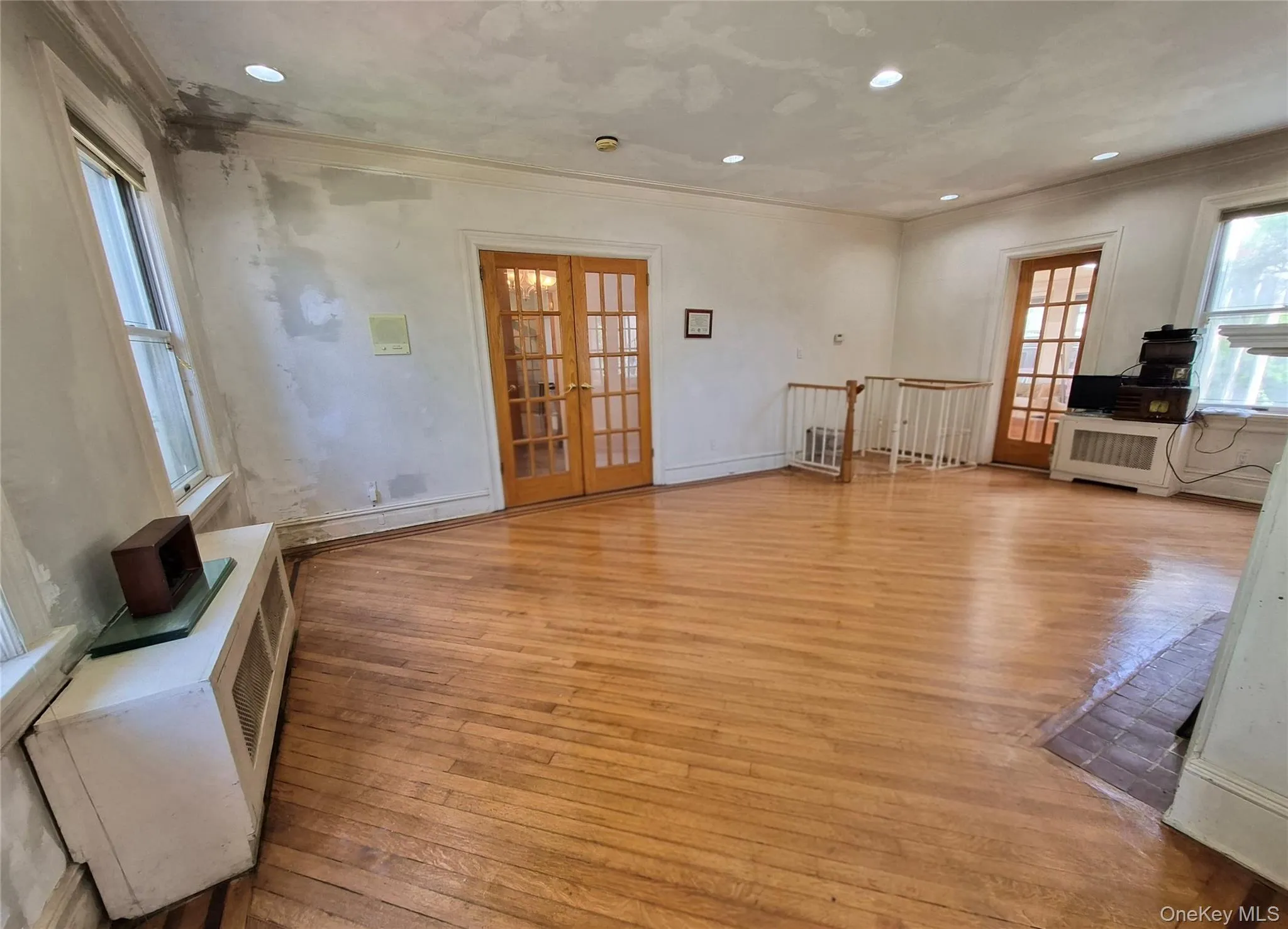 19404 110th Road, New York, NY, 5 Bedrooms Bedrooms, 11 Rooms Rooms,5 BathroomsBathrooms,Residential,For Rent,110th,0,1023198 19404 110th Road, New York, NY, 5 Bedrooms Bedrooms, 11 Rooms Rooms,5 BathroomsBathrooms,Residential,For Rent,110th,0,1023198