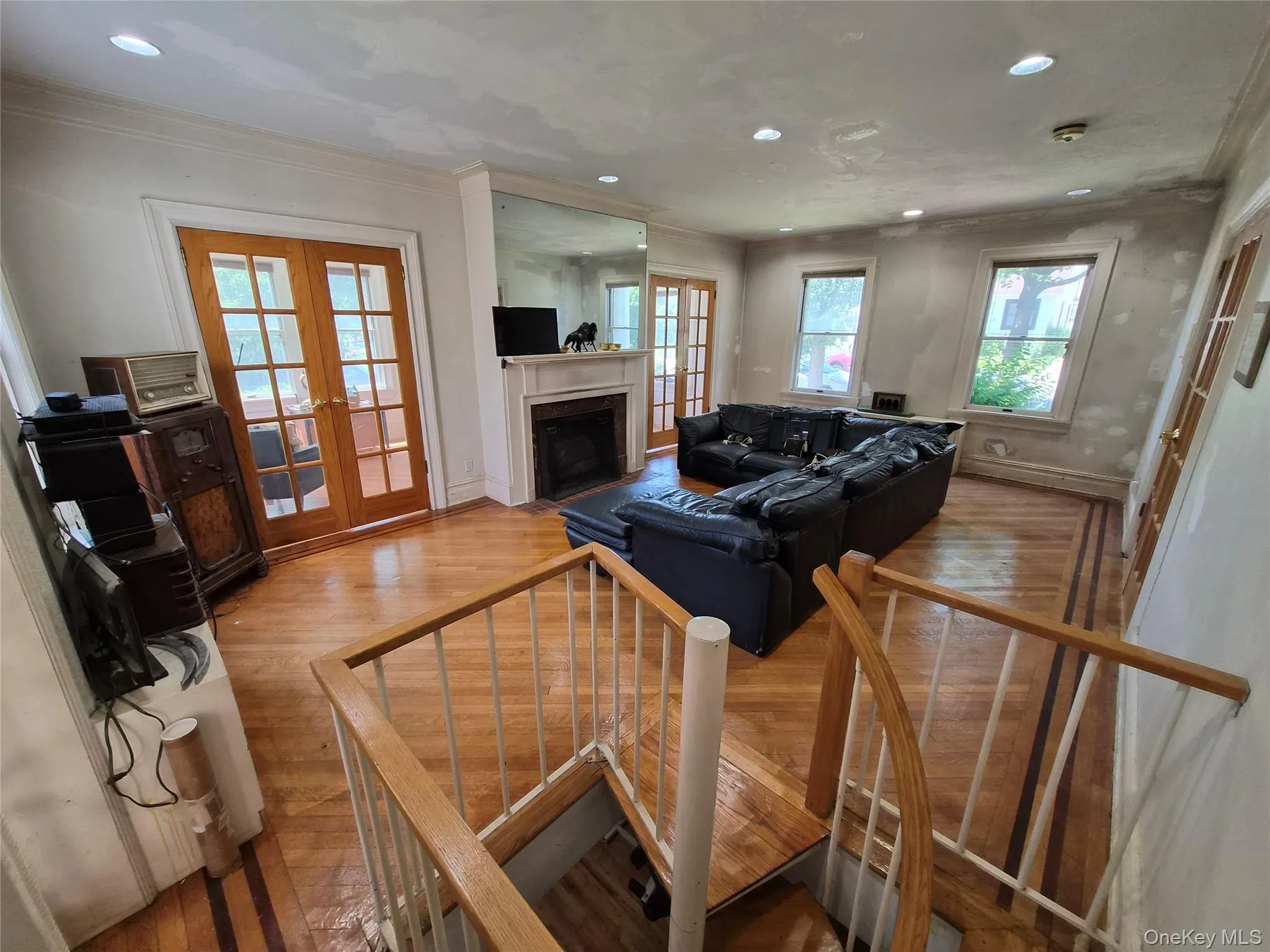 19404 110th Road, New York, NY, 5 Bedrooms Bedrooms, 11 Rooms Rooms,5 BathroomsBathrooms,Residential,For Rent,110th,0,1023198 19404 110th Road, New York, NY, 5 Bedrooms Bedrooms, 11 Rooms Rooms,5 BathroomsBathrooms,Residential,For Rent,110th,0,1023198