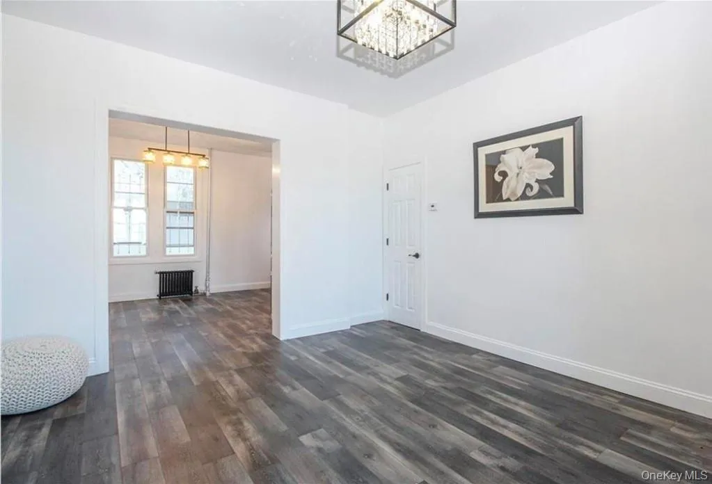 3088 Heath Avenue, New York, NY, 3 Bedrooms Bedrooms, 8 Rooms Rooms,2 BathroomsBathrooms,Residential,For Rent,Heath,0,1023200 3088 Heath Avenue, New York, NY, 3 Bedrooms Bedrooms, 8 Rooms Rooms,2 BathroomsBathrooms,Residential,For Rent,Heath,0,1023200