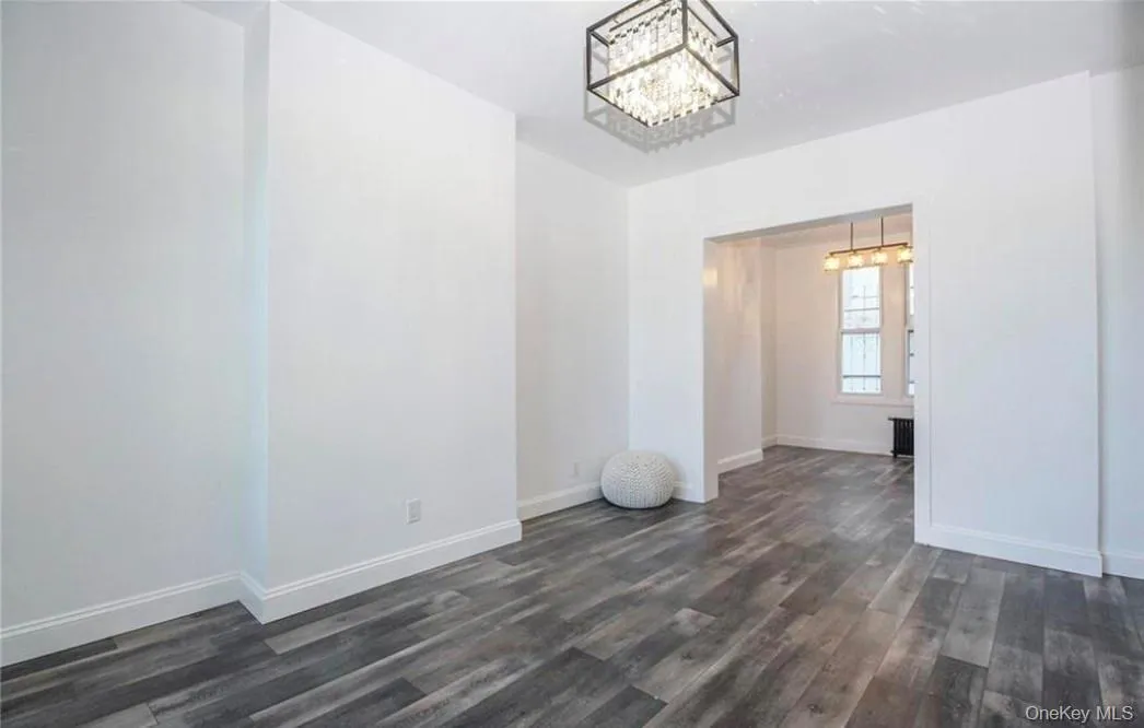 3088 Heath Avenue, New York, NY, 3 Bedrooms Bedrooms, 8 Rooms Rooms,2 BathroomsBathrooms,Residential,For Rent,Heath,0,1023200 3088 Heath Avenue, New York, NY, 3 Bedrooms Bedrooms, 8 Rooms Rooms,2 BathroomsBathrooms,Residential,For Rent,Heath,0,1023200