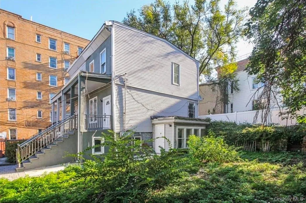 3088 Heath Avenue, New York, NY, 3 Bedrooms Bedrooms, 8 Rooms Rooms,2 BathroomsBathrooms,Residential,For Rent,Heath,0,1023200 3088 Heath Avenue, New York, NY, 3 Bedrooms Bedrooms, 8 Rooms Rooms,2 BathroomsBathrooms,Residential,For Rent,Heath,0,1023200