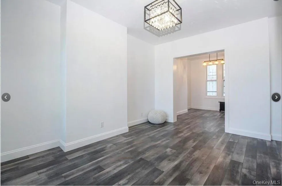 3088 Heath Avenue, New York, NY, 3 Bedrooms Bedrooms, 8 Rooms Rooms,2 BathroomsBathrooms,Residential,For Rent,Heath,0,1023200 3088 Heath Avenue, New York, NY, 3 Bedrooms Bedrooms, 8 Rooms Rooms,2 BathroomsBathrooms,Residential,For Rent,Heath,0,1023200