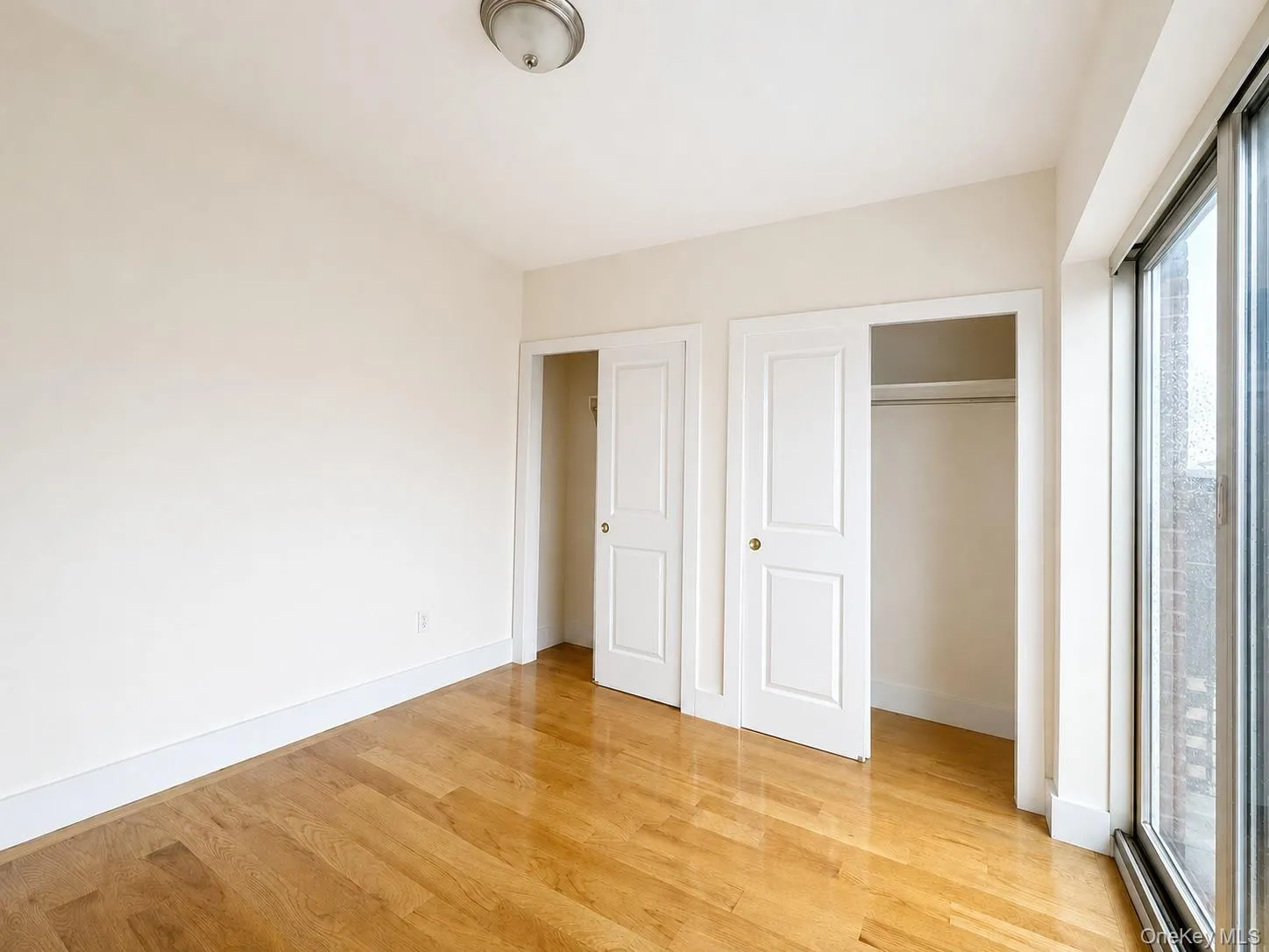 4218 bell Boulevard, New York, NY, 1 Bedroom Bedrooms, 3 Rooms Rooms,1 BathroomBathrooms,Residential Lease,For Rent,bell,0,1023202 4218 bell Boulevard, New York, NY, 1 Bedroom Bedrooms, 3 Rooms Rooms,1 BathroomBathrooms,Residential Lease,For Rent,bell,0,1023202