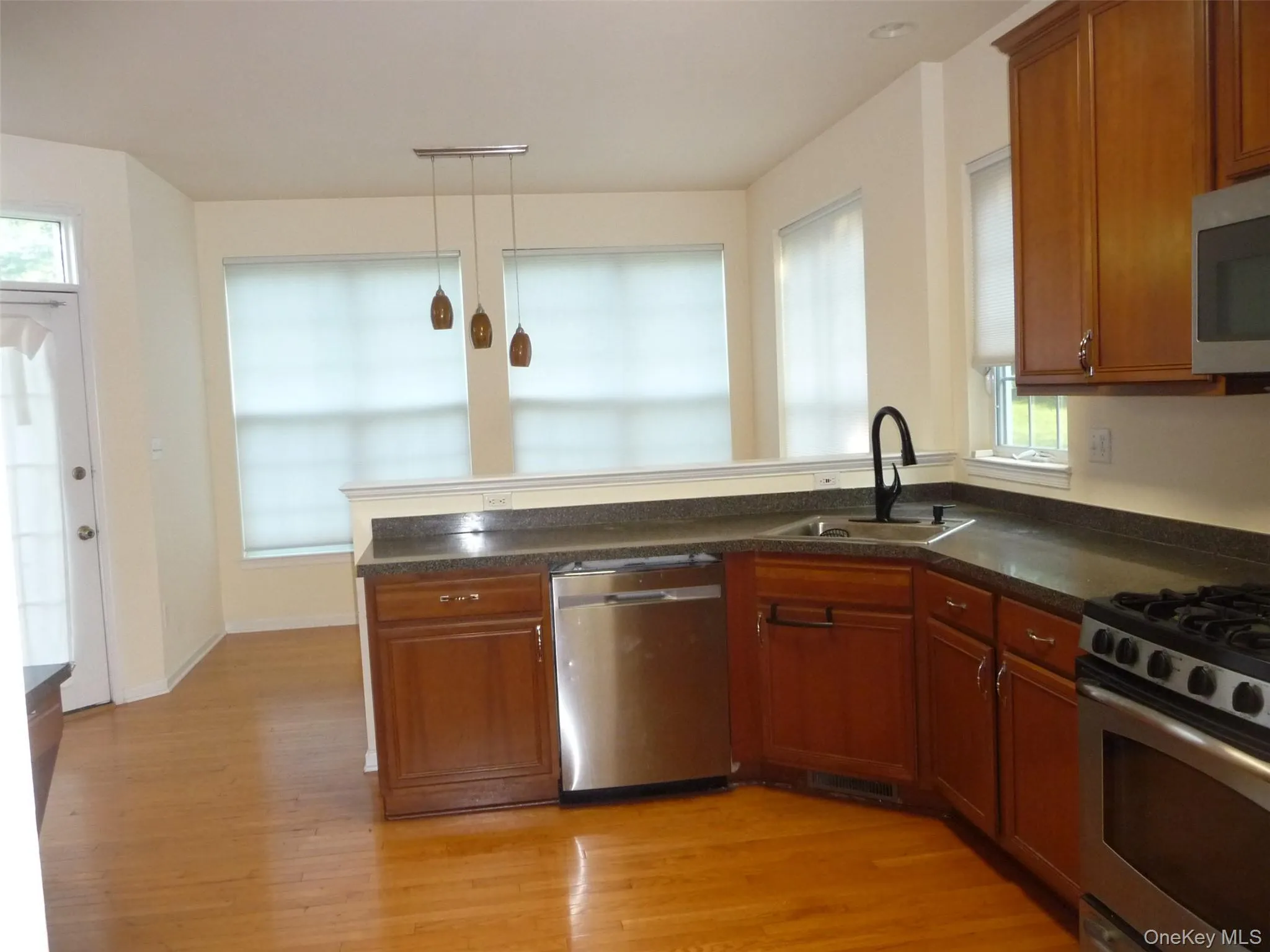 220 Roosevelt Drive, Fishkill, NY, 4 Bedrooms Bedrooms, 11 Rooms Rooms,2 BathroomsBathrooms,Residential Lease,For Rent,Roosevelt,0,1023204 220 Roosevelt Drive, Fishkill, NY, 4 Bedrooms Bedrooms, 11 Rooms Rooms,2 BathroomsBathrooms,Residential Lease,For Rent,Roosevelt,0,1023204