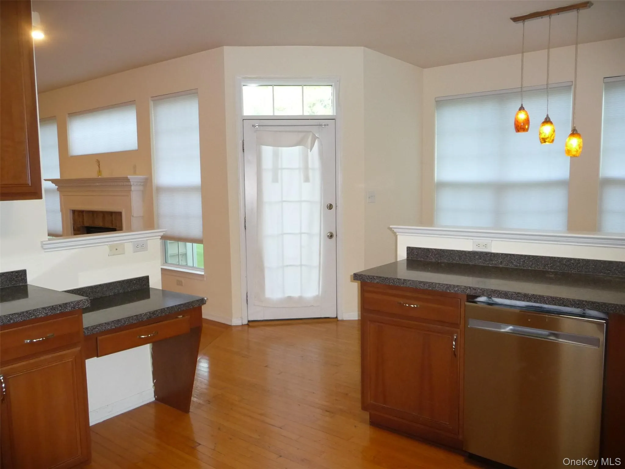 220 Roosevelt Drive, Fishkill, NY, 4 Bedrooms Bedrooms, 11 Rooms Rooms,2 BathroomsBathrooms,Residential Lease,For Rent,Roosevelt,0,1023204 220 Roosevelt Drive, Fishkill, NY, 4 Bedrooms Bedrooms, 11 Rooms Rooms,2 BathroomsBathrooms,Residential Lease,For Rent,Roosevelt,0,1023204
