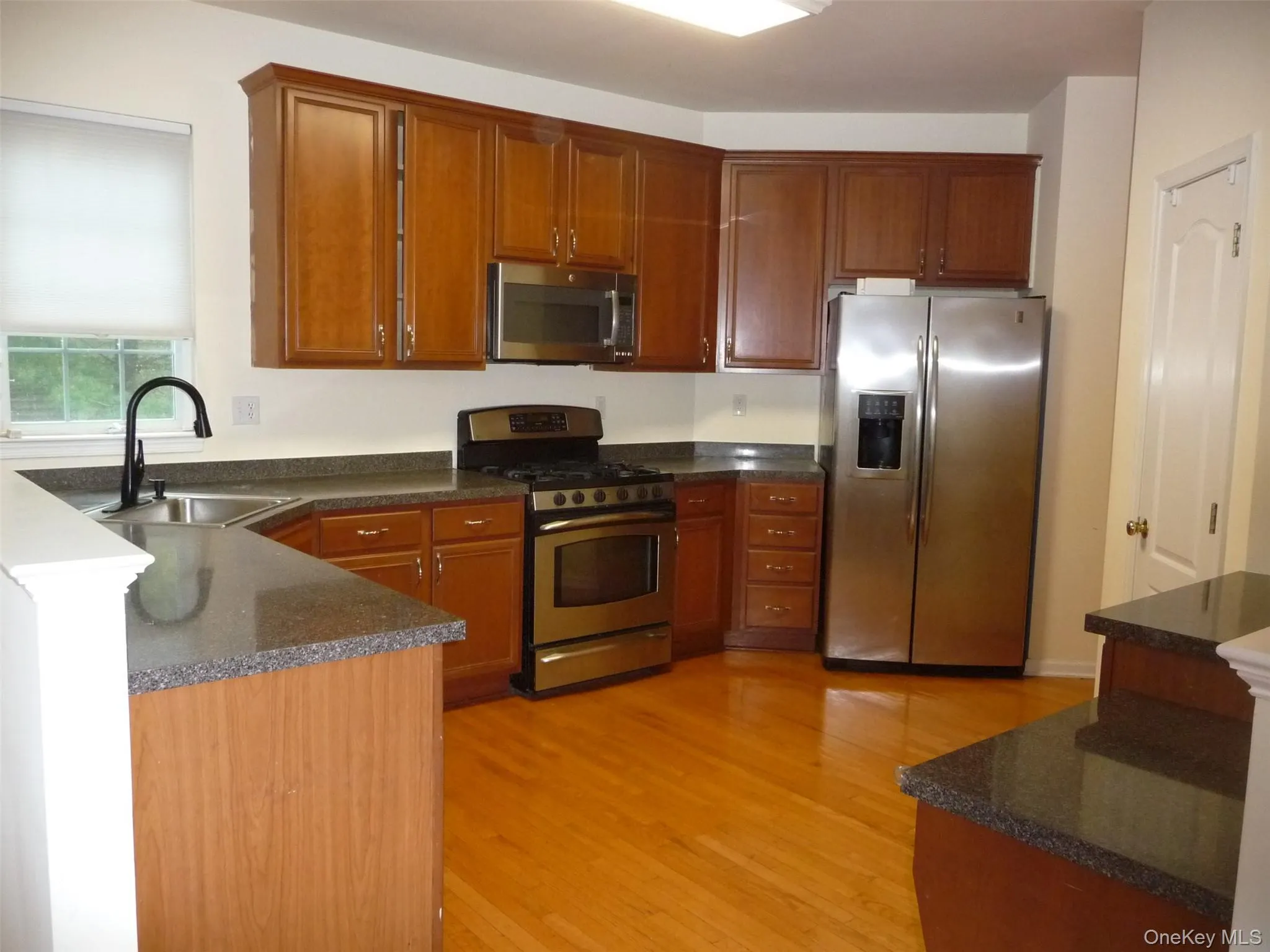 220 Roosevelt Drive, Fishkill, NY, 4 Bedrooms Bedrooms, 11 Rooms Rooms,2 BathroomsBathrooms,Residential Lease,For Rent,Roosevelt,0,1023204 220 Roosevelt Drive, Fishkill, NY, 4 Bedrooms Bedrooms, 11 Rooms Rooms,2 BathroomsBathrooms,Residential Lease,For Rent,Roosevelt,0,1023204