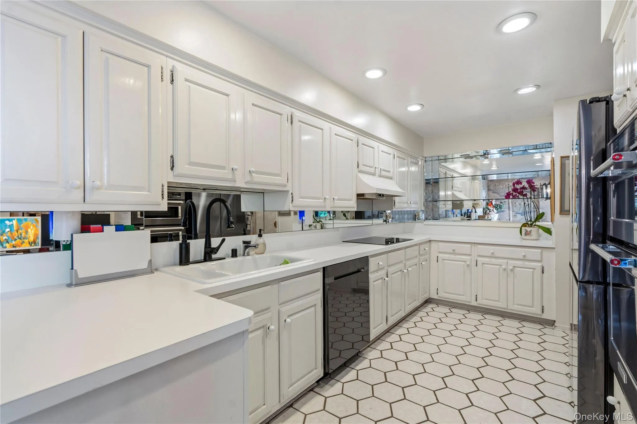 244 Estates Terrace, North Hempstead, NY, 2 Bedrooms Bedrooms, 6 Rooms Rooms,2 BathroomsBathrooms,Residential,For Rent,Estates,0,1023207 244 Estates Terrace, North Hempstead, NY, 2 Bedrooms Bedrooms, 6 Rooms Rooms,2 BathroomsBathrooms,Residential,For Rent,Estates,0,1023207