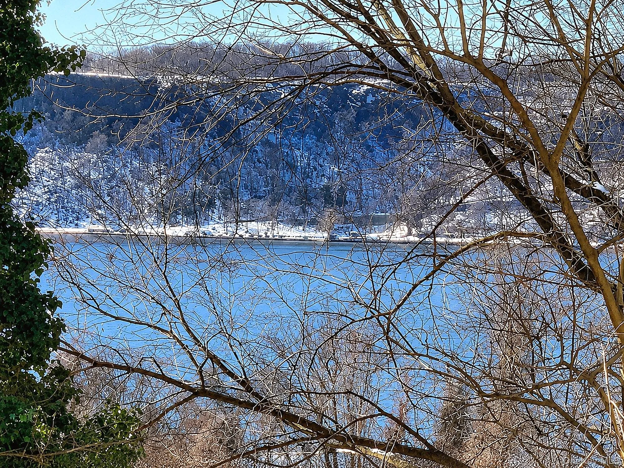 View of the Hudson River and NJ Palisades in the winter View of the Hudson River and NJ Palisades in the winter