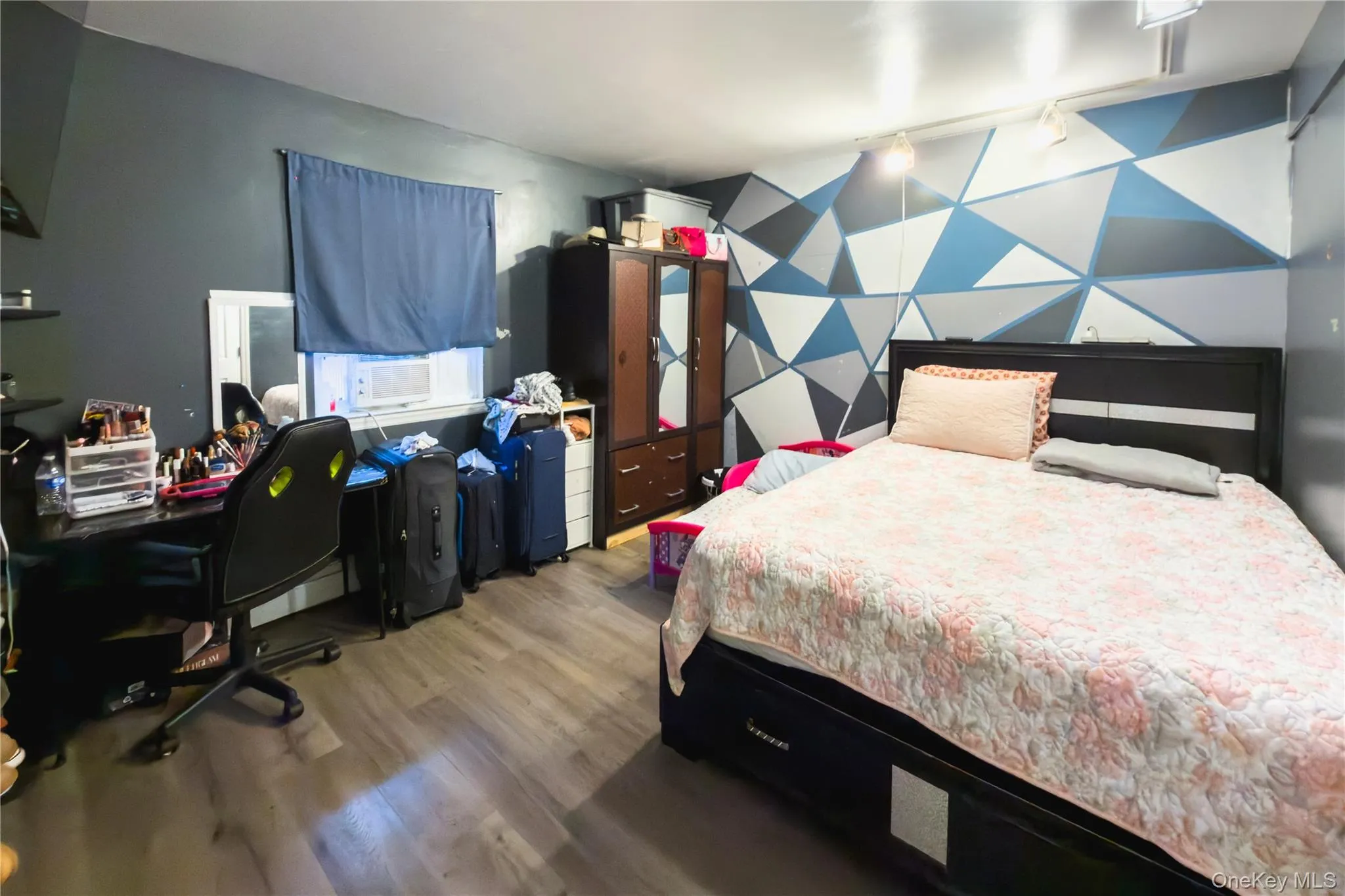 5 2nd Street, Brookhaven, NY, 5 Bedrooms Bedrooms, 12 Rooms Rooms,2 BathroomsBathrooms,Residential,For Rent,2nd,0,1023215 5 2nd Street, Brookhaven, NY, 5 Bedrooms Bedrooms, 12 Rooms Rooms,2 BathroomsBathrooms,Residential,For Rent,2nd,0,1023215