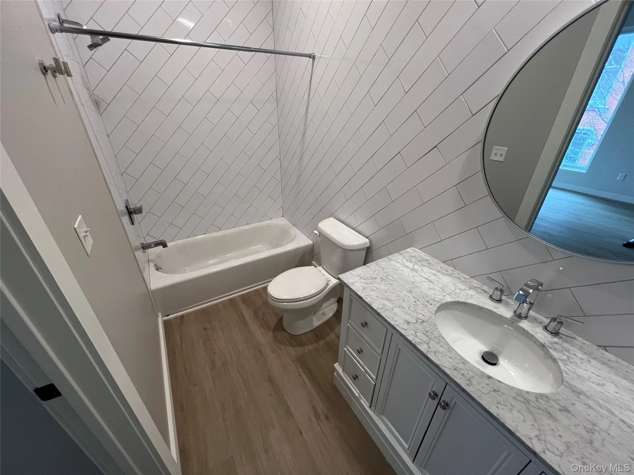 289 Main Street, Poughkeepsie, NY, 1 Bedroom Bedrooms, 3 Rooms Rooms,1 BathroomBathrooms,Residential Lease,For Rent,Main,0,1023218 289 Main Street, Poughkeepsie, NY, 1 Bedroom Bedrooms, 3 Rooms Rooms,1 BathroomBathrooms,Residential Lease,For Rent,Main,0,1023218