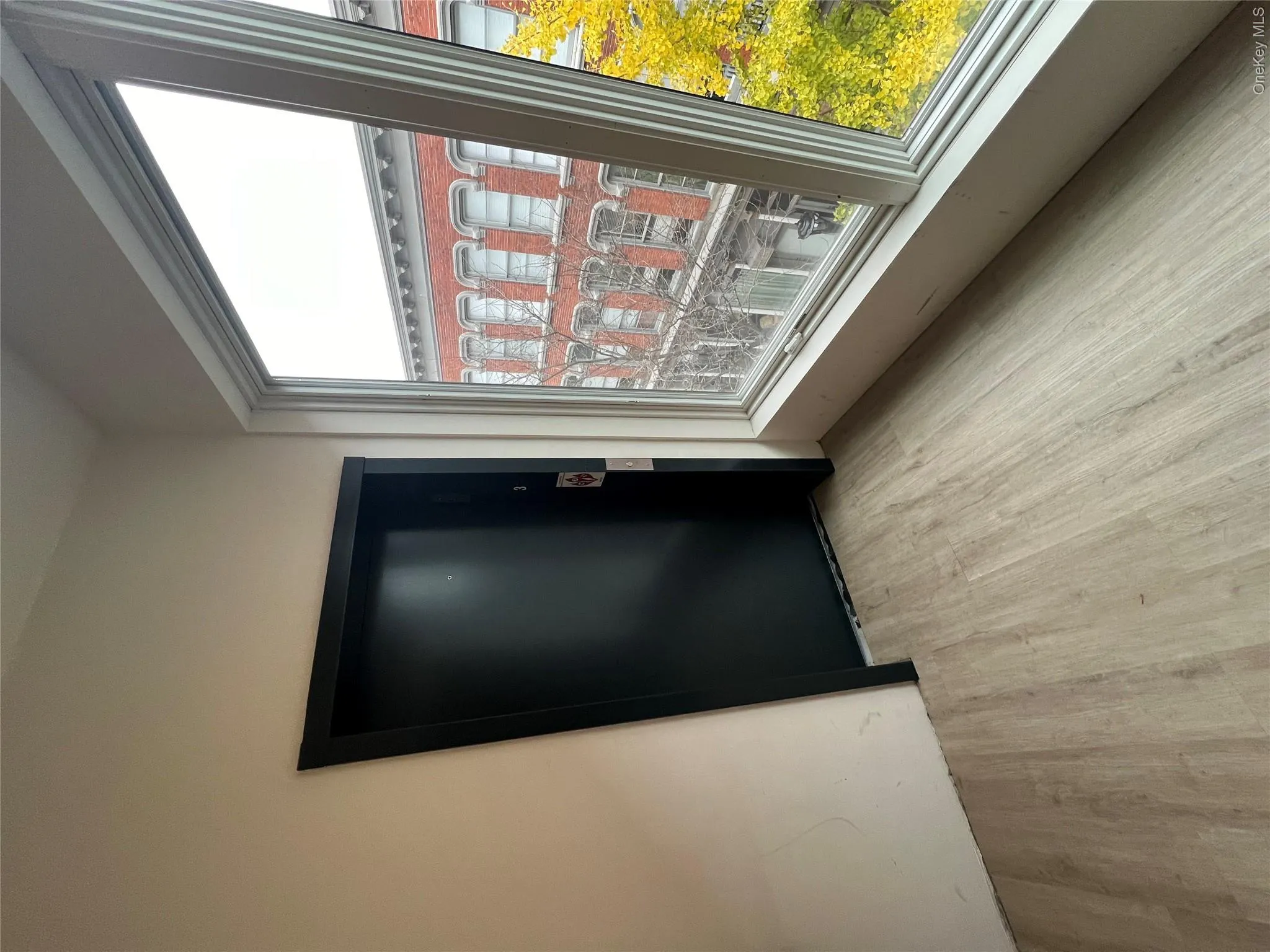 289 Main Street, Poughkeepsie, NY, 1 Bedroom Bedrooms, 3 Rooms Rooms,1 BathroomBathrooms,Residential Lease,For Rent,Main,0,1023218 289 Main Street, Poughkeepsie, NY, 1 Bedroom Bedrooms, 3 Rooms Rooms,1 BathroomBathrooms,Residential Lease,For Rent,Main,0,1023218