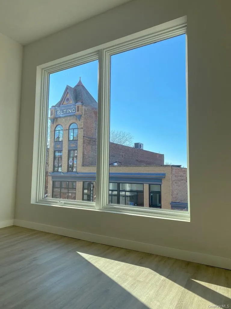 289 Main Street, Poughkeepsie, NY, 1 Bedroom Bedrooms, 3 Rooms Rooms,1 BathroomBathrooms,Residential Lease,For Rent,Main,0,1023218 289 Main Street, Poughkeepsie, NY, 1 Bedroom Bedrooms, 3 Rooms Rooms,1 BathroomBathrooms,Residential Lease,For Rent,Main,0,1023218