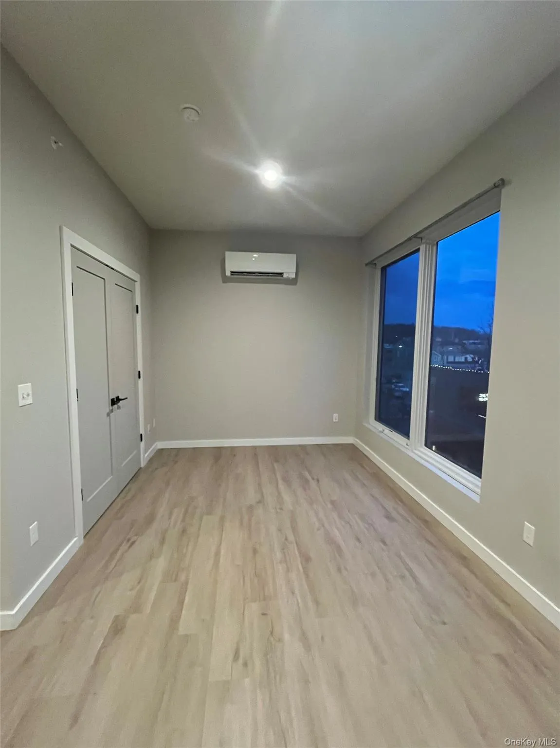 289 Main, Poughkeepsie, NY, 2 Bedrooms Bedrooms, 3 Rooms Rooms,1 BathroomBathrooms,Residential Lease,For Rent,Main,0,1023219 289 Main, Poughkeepsie, NY, 2 Bedrooms Bedrooms, 3 Rooms Rooms,1 BathroomBathrooms,Residential Lease,For Rent,Main,0,1023219