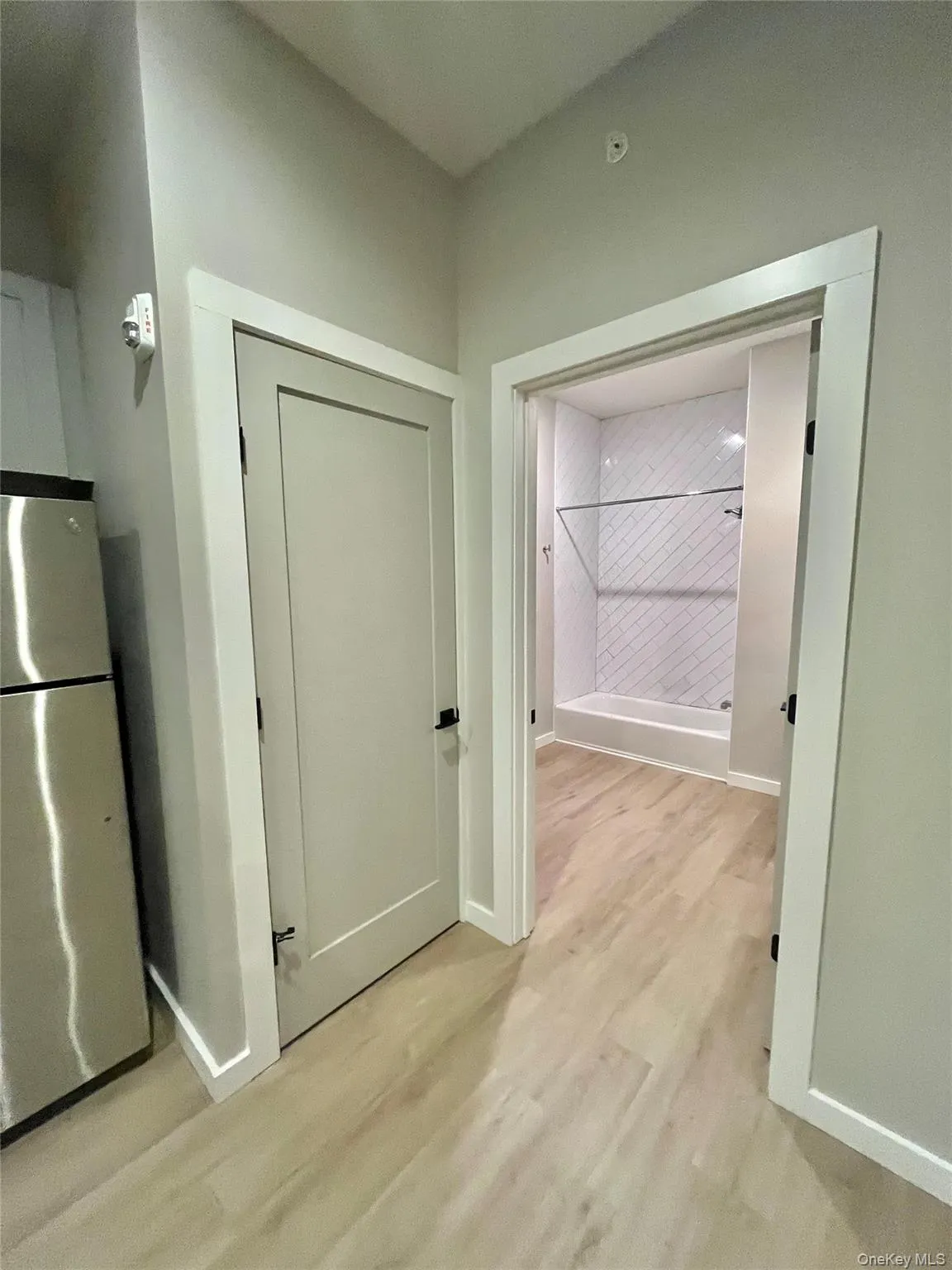 289 Main, Poughkeepsie, NY, 2 Bedrooms Bedrooms, 3 Rooms Rooms,1 BathroomBathrooms,Residential Lease,For Rent,Main,0,1023219 289 Main, Poughkeepsie, NY, 2 Bedrooms Bedrooms, 3 Rooms Rooms,1 BathroomBathrooms,Residential Lease,For Rent,Main,0,1023219