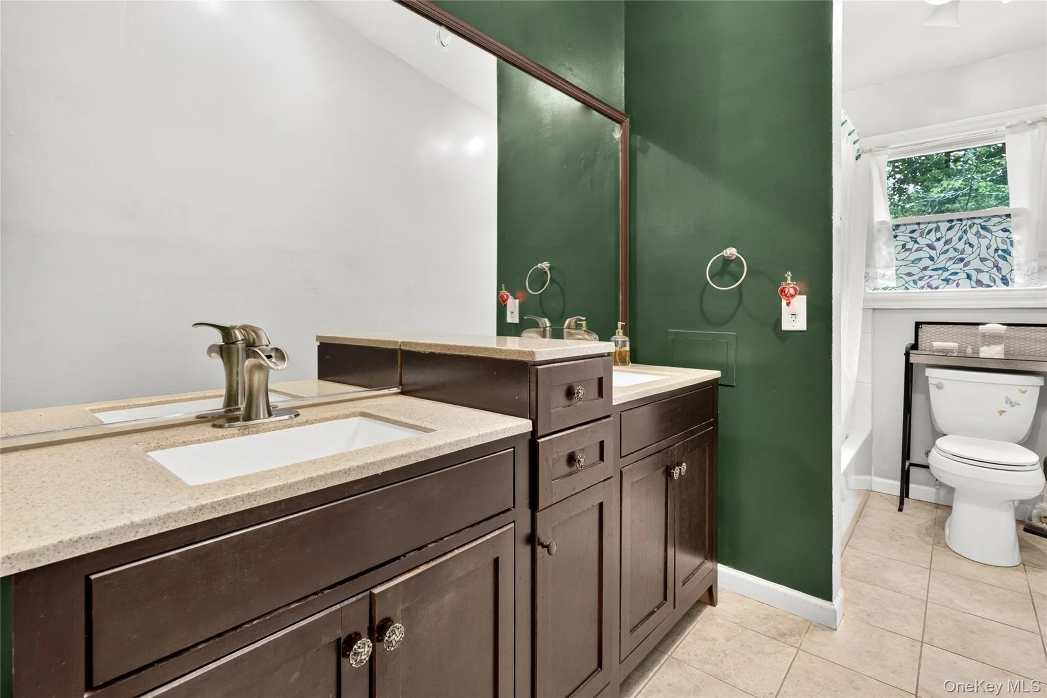 105 Robinhood Lane, Clarkstown, NY, 3 Bedrooms Bedrooms, 7 Rooms Rooms,2 BathroomsBathrooms,Residential,For Rent,Robinhood,0,1023225 105 Robinhood Lane, Clarkstown, NY, 3 Bedrooms Bedrooms, 7 Rooms Rooms,2 BathroomsBathrooms,Residential,For Rent,Robinhood,0,1023225