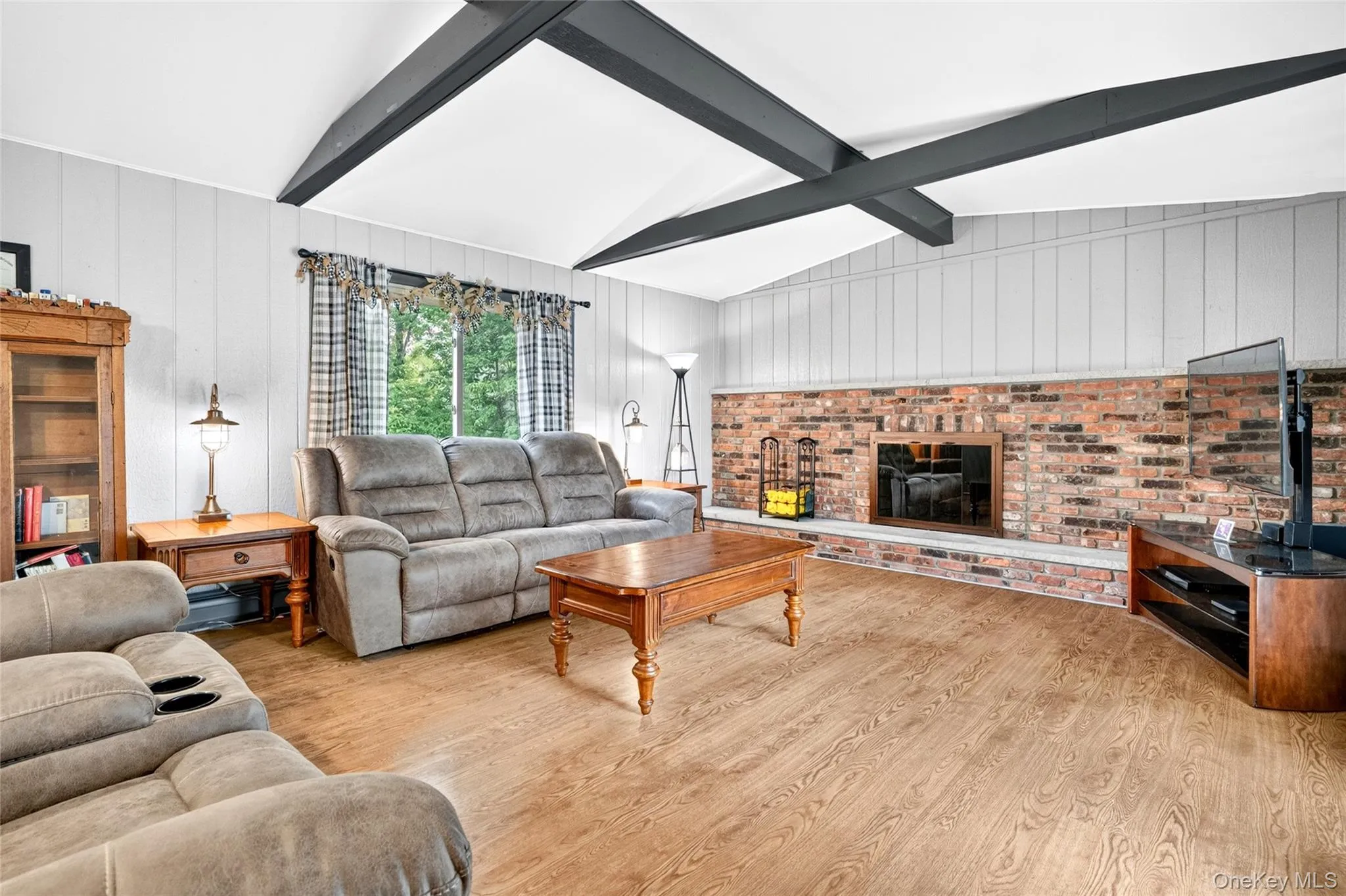 105 Robinhood Lane, Clarkstown, NY, 3 Bedrooms Bedrooms, 7 Rooms Rooms,2 BathroomsBathrooms,Residential,For Rent,Robinhood,0,1023225 105 Robinhood Lane, Clarkstown, NY, 3 Bedrooms Bedrooms, 7 Rooms Rooms,2 BathroomsBathrooms,Residential,For Rent,Robinhood,0,1023225