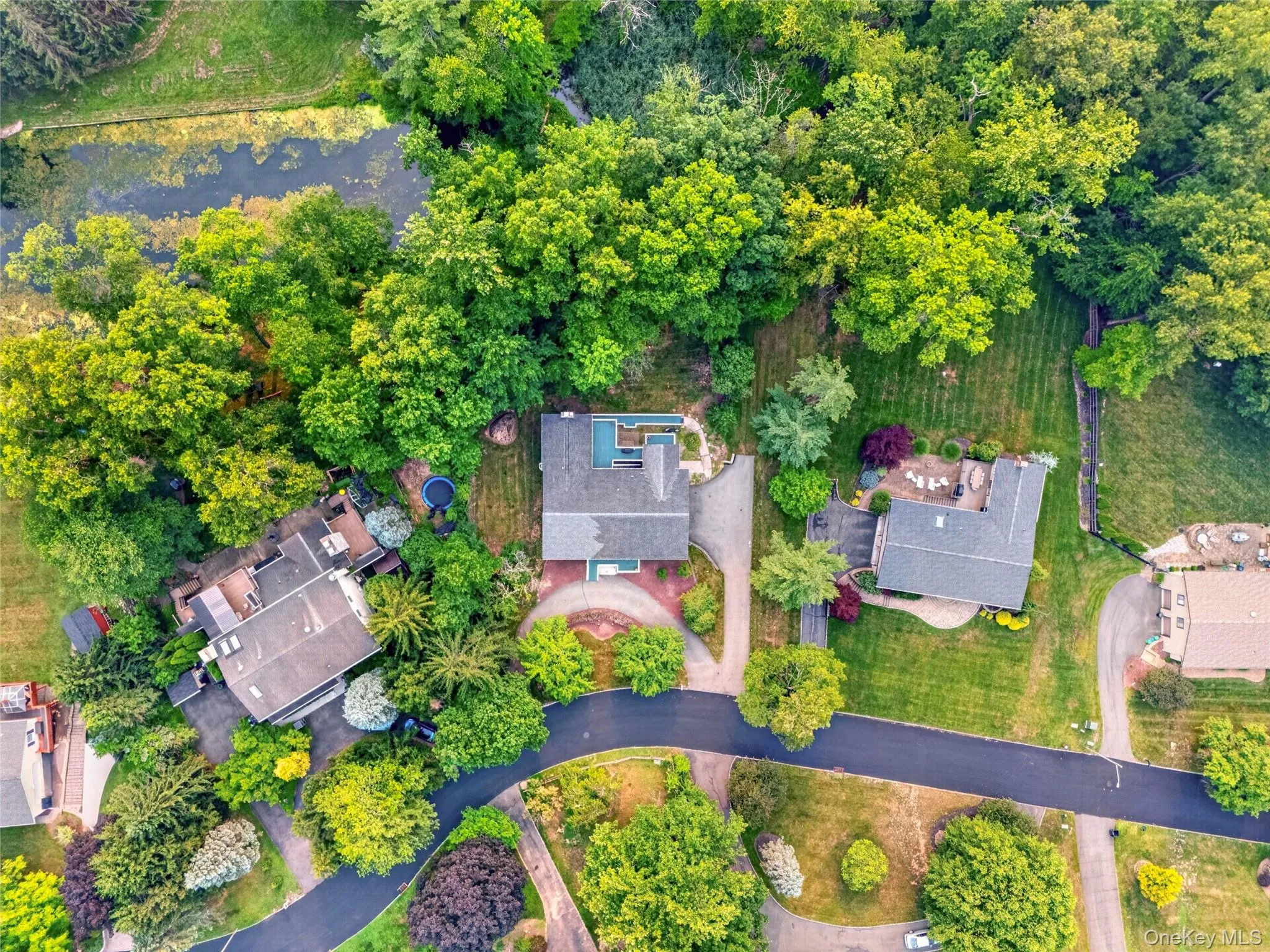 105 Robinhood Lane, Clarkstown, NY, 3 Bedrooms Bedrooms, 7 Rooms Rooms,2 BathroomsBathrooms,Residential,For Rent,Robinhood,0,1023225 105 Robinhood Lane, Clarkstown, NY, 3 Bedrooms Bedrooms, 7 Rooms Rooms,2 BathroomsBathrooms,Residential,For Rent,Robinhood,0,1023225
