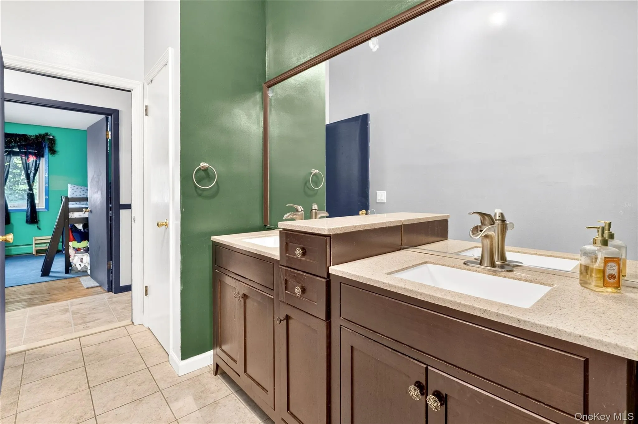 105 Robinhood Lane, Clarkstown, NY, 3 Bedrooms Bedrooms, 7 Rooms Rooms,2 BathroomsBathrooms,Residential,For Rent,Robinhood,0,1023225 105 Robinhood Lane, Clarkstown, NY, 3 Bedrooms Bedrooms, 7 Rooms Rooms,2 BathroomsBathrooms,Residential,For Rent,Robinhood,0,1023225