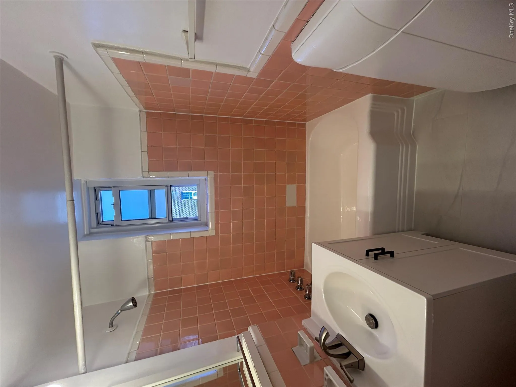 230 Pelham Road, New Rochelle, NY, 1 Bedroom Bedrooms, 3 Rooms Rooms,1 BathroomBathrooms,Residential Lease,For Rent,Pelham,0,1023229 230 Pelham Road, New Rochelle, NY, 1 Bedroom Bedrooms, 3 Rooms Rooms,1 BathroomBathrooms,Residential Lease,For Rent,Pelham,0,1023229