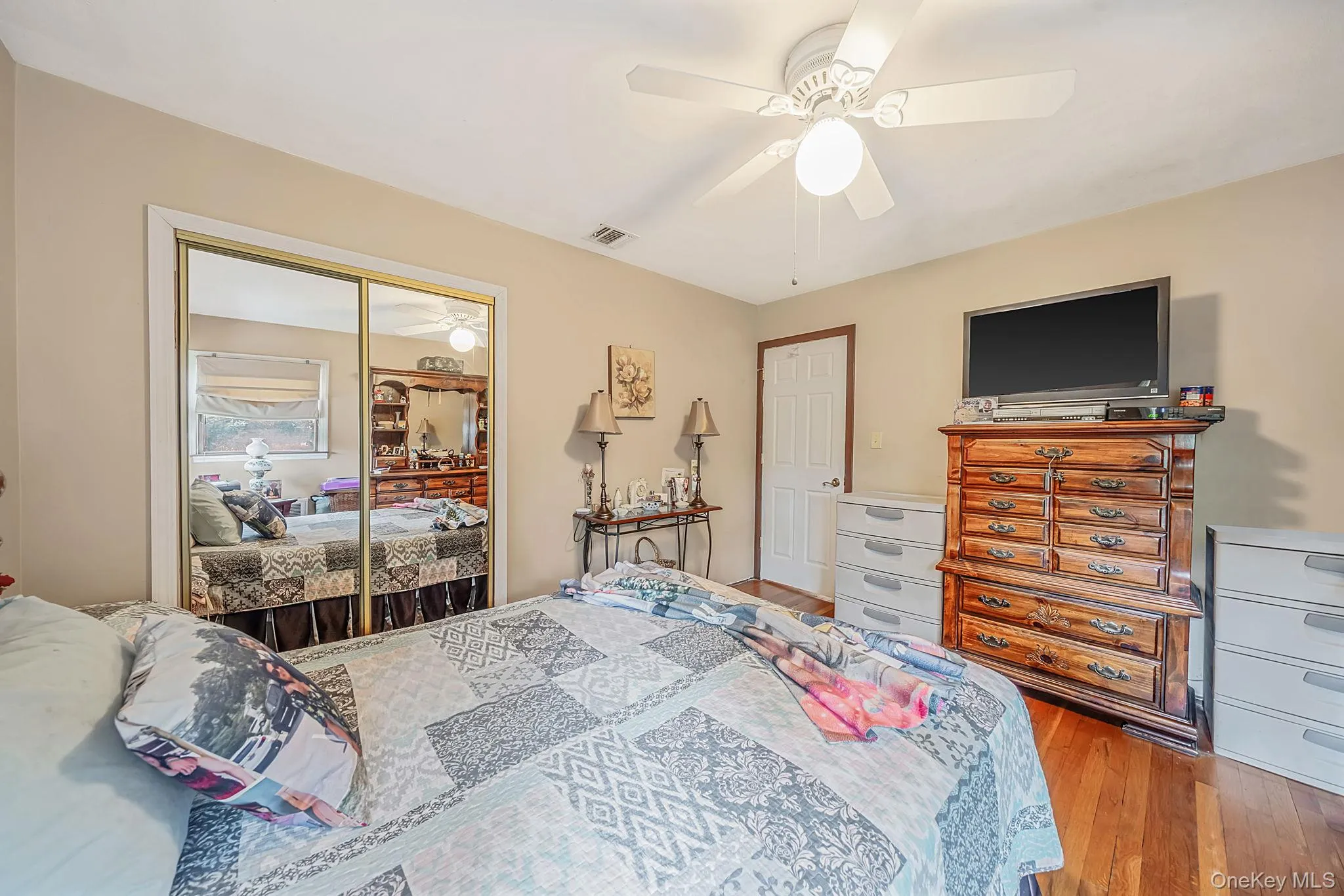 1231 10th Street, West Babylon, NY, 3 Bedrooms Bedrooms, 6 Rooms Rooms,1 BathroomBathrooms,Residential,For Rent,10th,0,1023231 1231 10th Street, West Babylon, NY, 3 Bedrooms Bedrooms, 6 Rooms Rooms,1 BathroomBathrooms,Residential,For Rent,10th,0,1023231