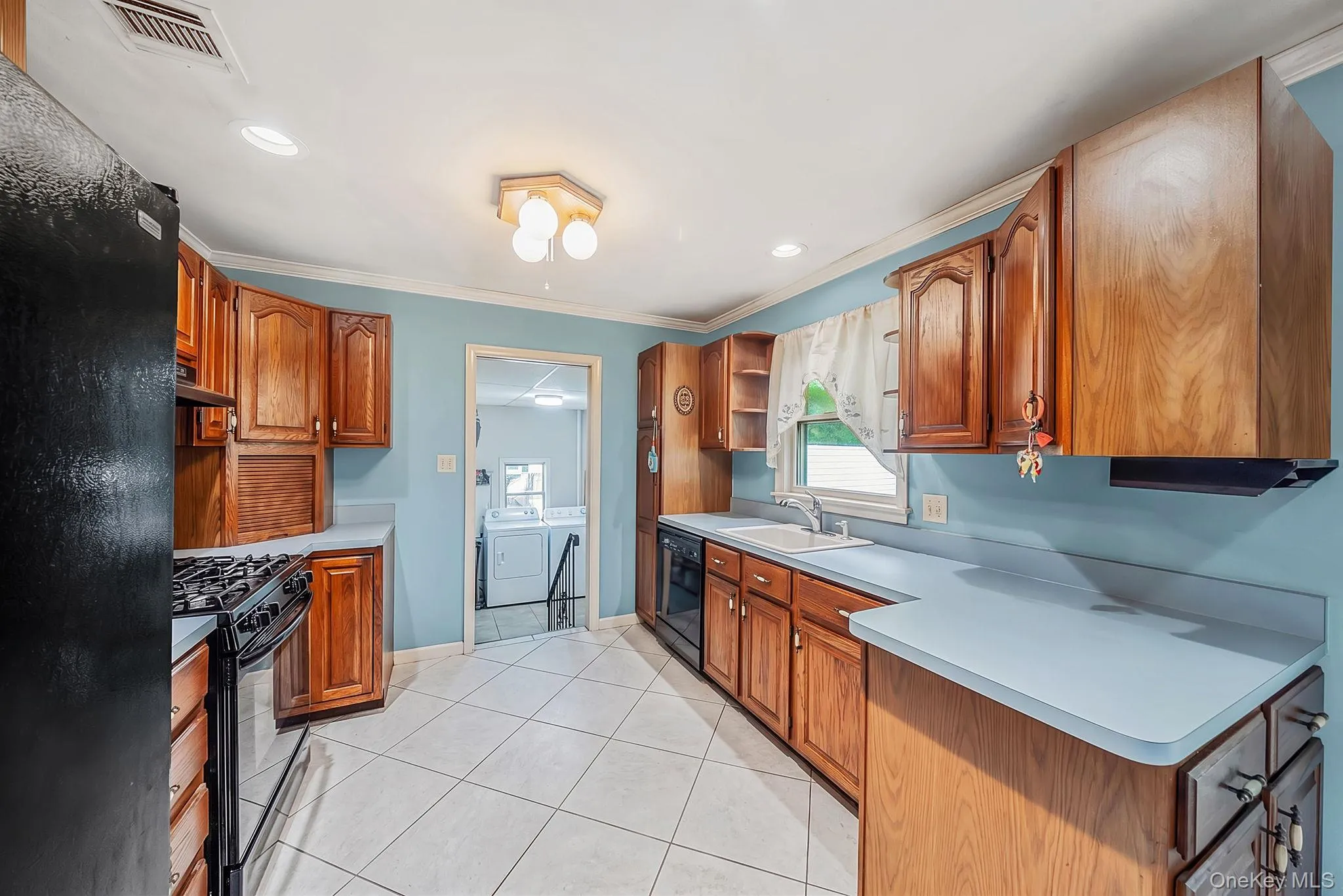 1231 10th Street, West Babylon, NY, 3 Bedrooms Bedrooms, 6 Rooms Rooms,1 BathroomBathrooms,Residential,For Rent,10th,0,1023231 1231 10th Street, West Babylon, NY, 3 Bedrooms Bedrooms, 6 Rooms Rooms,1 BathroomBathrooms,Residential,For Rent,10th,0,1023231