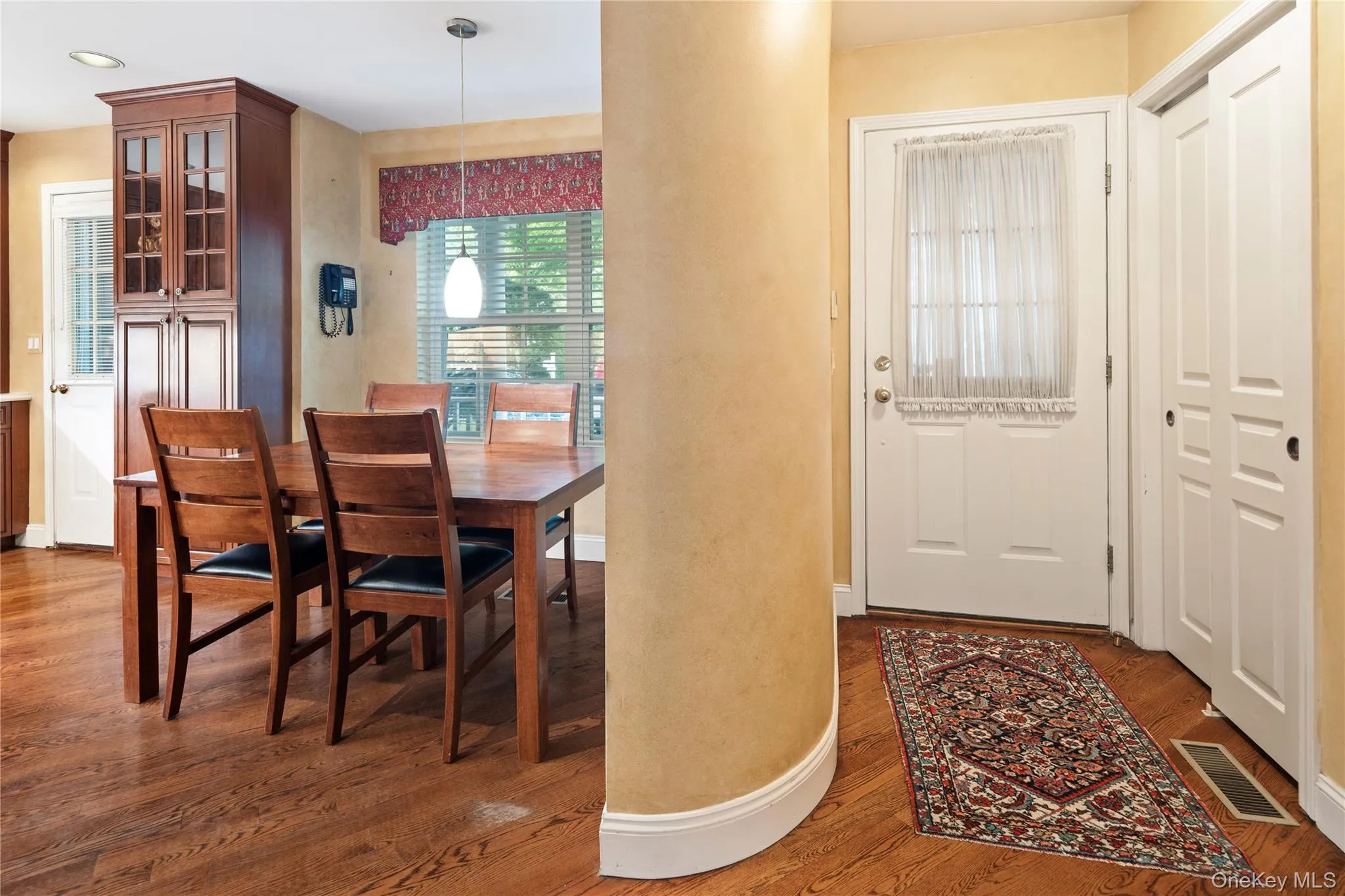 19 Winterberry Lane, Ossining, NY, 3 Bedrooms Bedrooms, 6 Rooms Rooms,2 BathroomsBathrooms,Residential,For Rent,Winterberry,0,1023233 19 Winterberry Lane, Ossining, NY, 3 Bedrooms Bedrooms, 6 Rooms Rooms,2 BathroomsBathrooms,Residential,For Rent,Winterberry,0,1023233