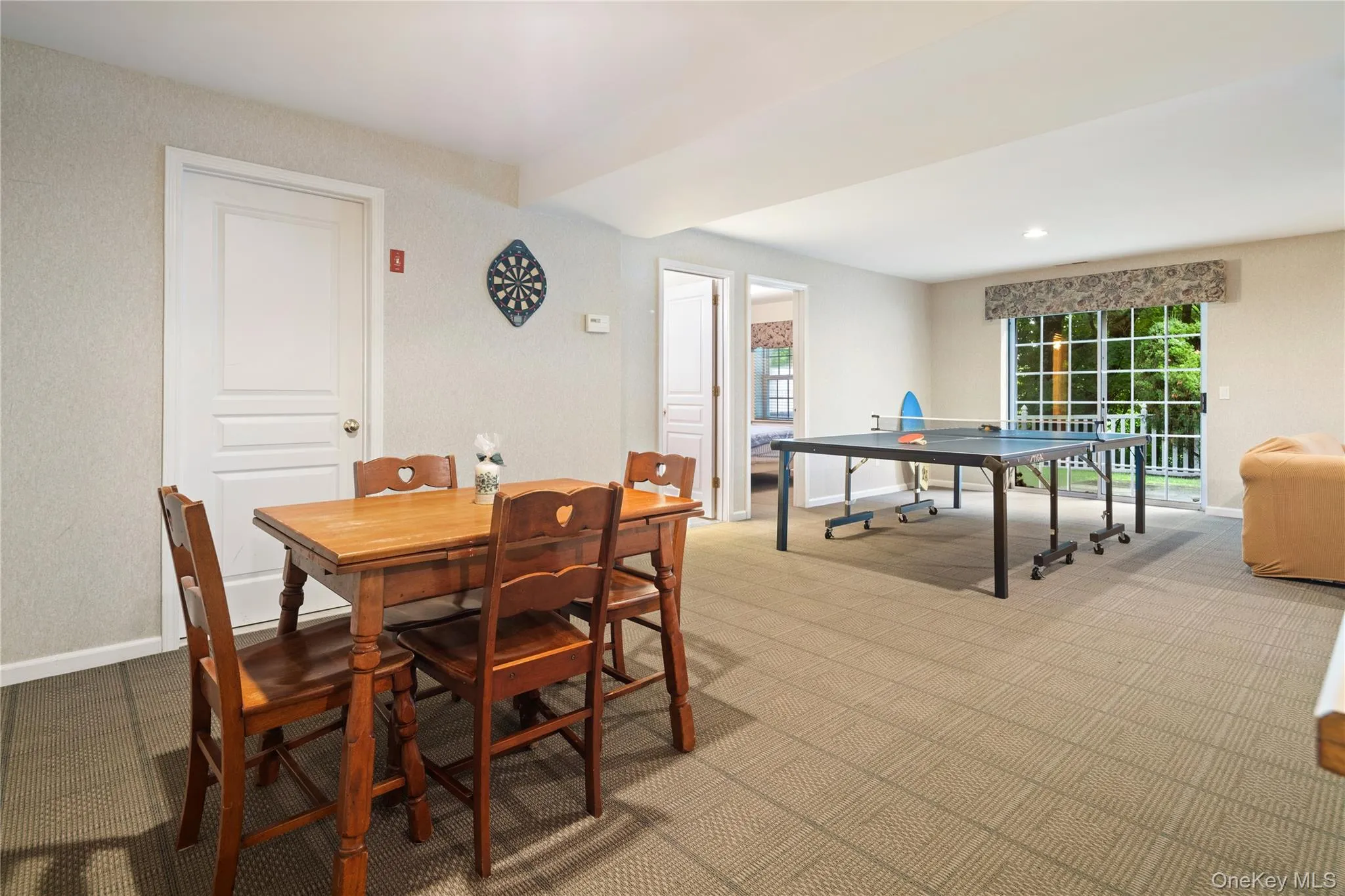 19 Winterberry Lane, Ossining, NY, 3 Bedrooms Bedrooms, 6 Rooms Rooms,2 BathroomsBathrooms,Residential,For Rent,Winterberry,0,1023233 19 Winterberry Lane, Ossining, NY, 3 Bedrooms Bedrooms, 6 Rooms Rooms,2 BathroomsBathrooms,Residential,For Rent,Winterberry,0,1023233