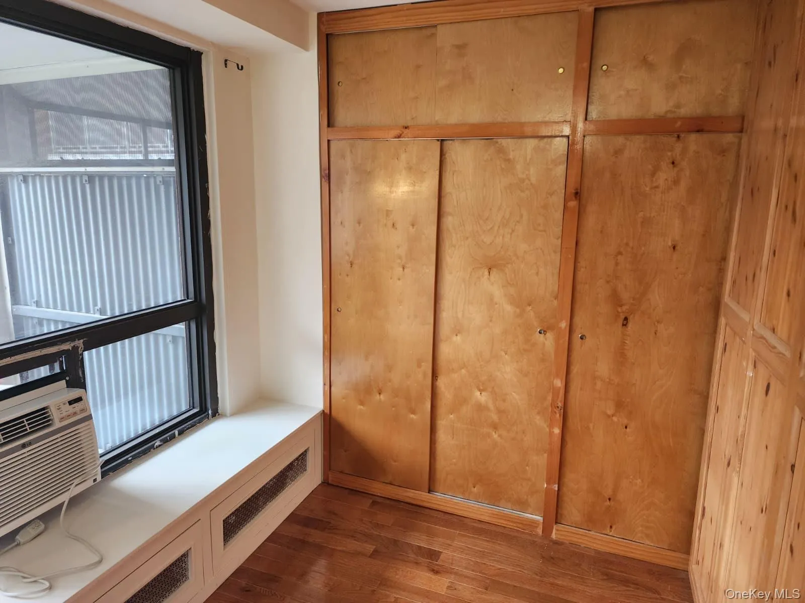 61-45 98th Street, New York, NY, 1 Bedroom Bedrooms, 4 Rooms Rooms,1 BathroomBathrooms,Residential Lease,For Rent,98th,0,1023235 61-45 98th Street, New York, NY, 1 Bedroom Bedrooms, 4 Rooms Rooms,1 BathroomBathrooms,Residential Lease,For Rent,98th,0,1023235
