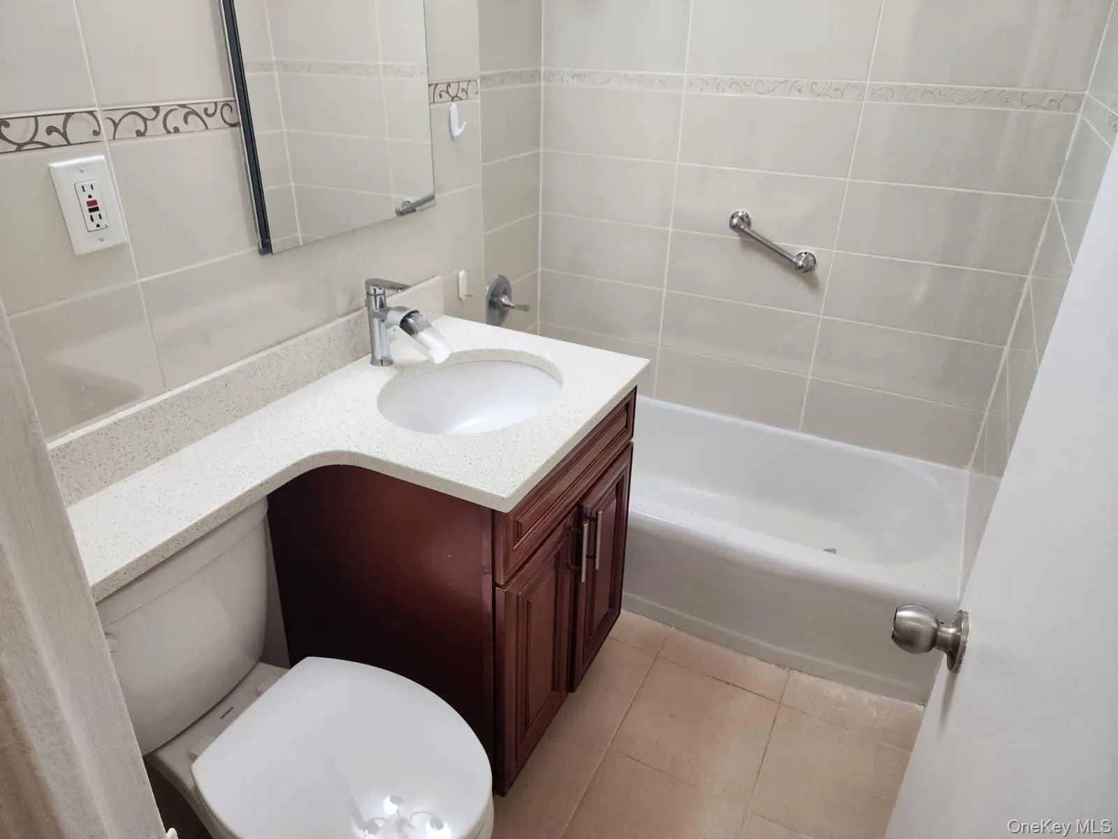 61-45 98th Street, New York, NY, 1 Bedroom Bedrooms, 4 Rooms Rooms,1 BathroomBathrooms,Residential Lease,For Rent,98th,0,1023235 61-45 98th Street, New York, NY, 1 Bedroom Bedrooms, 4 Rooms Rooms,1 BathroomBathrooms,Residential Lease,For Rent,98th,0,1023235