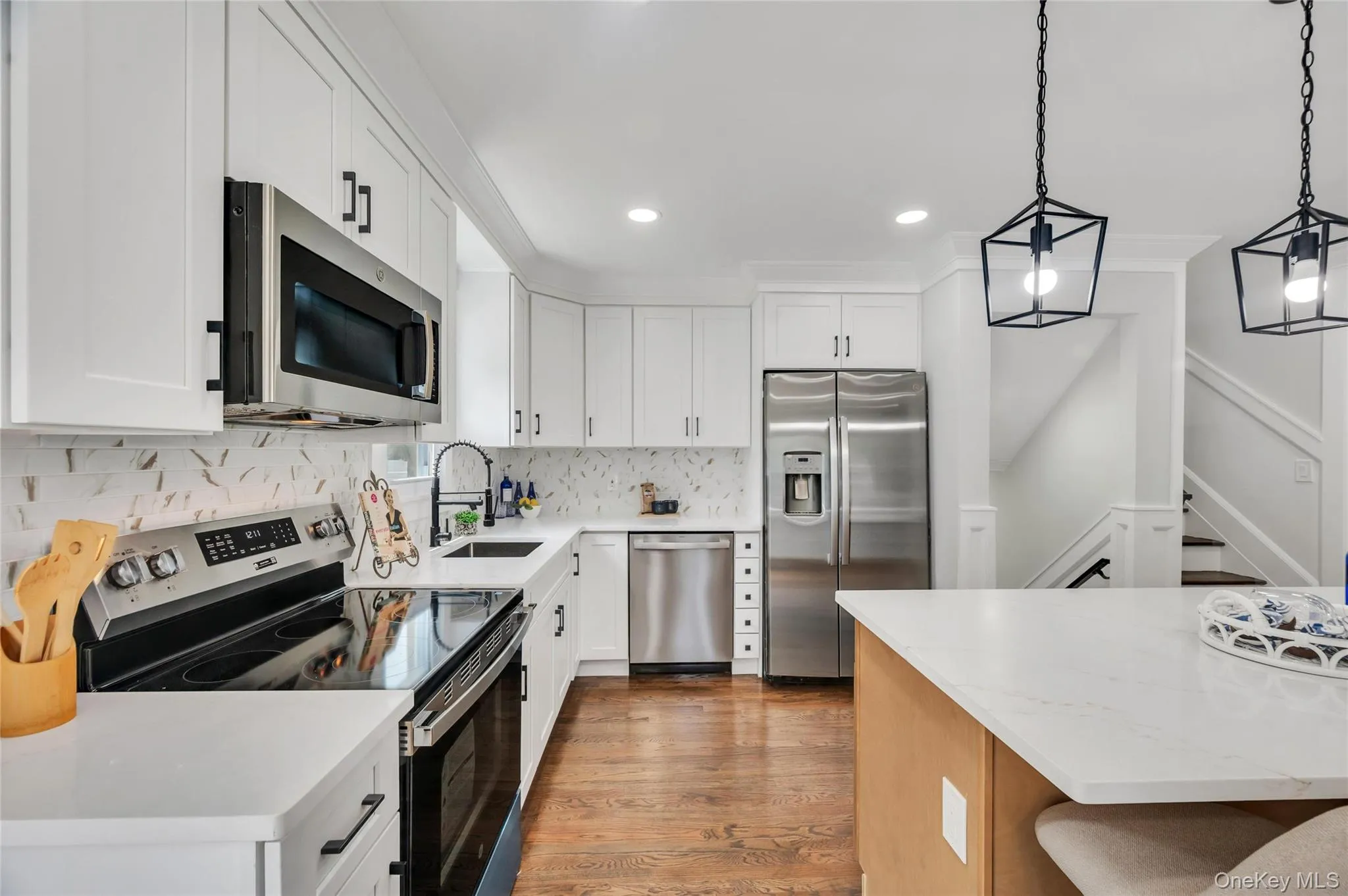 4 Ruby Lane, Huntington, NY, 4 Bedrooms Bedrooms, 6 Rooms Rooms,3 BathroomsBathrooms,Residential,For Rent,Ruby,0,1023237 4 Ruby Lane, Huntington, NY, 4 Bedrooms Bedrooms, 6 Rooms Rooms,3 BathroomsBathrooms,Residential,For Rent,Ruby,0,1023237