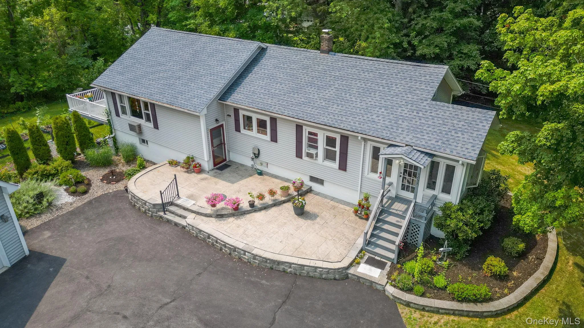 3253 State Route 52, Shawangunk, NY, 4 Bedrooms Bedrooms, 12 Rooms Rooms,2 BathroomsBathrooms,Residential,For Rent,State Route 52,0,1023238 3253 State Route 52, Shawangunk, NY, 4 Bedrooms Bedrooms, 12 Rooms Rooms,2 BathroomsBathrooms,Residential,For Rent,State Route 52,0,1023238
