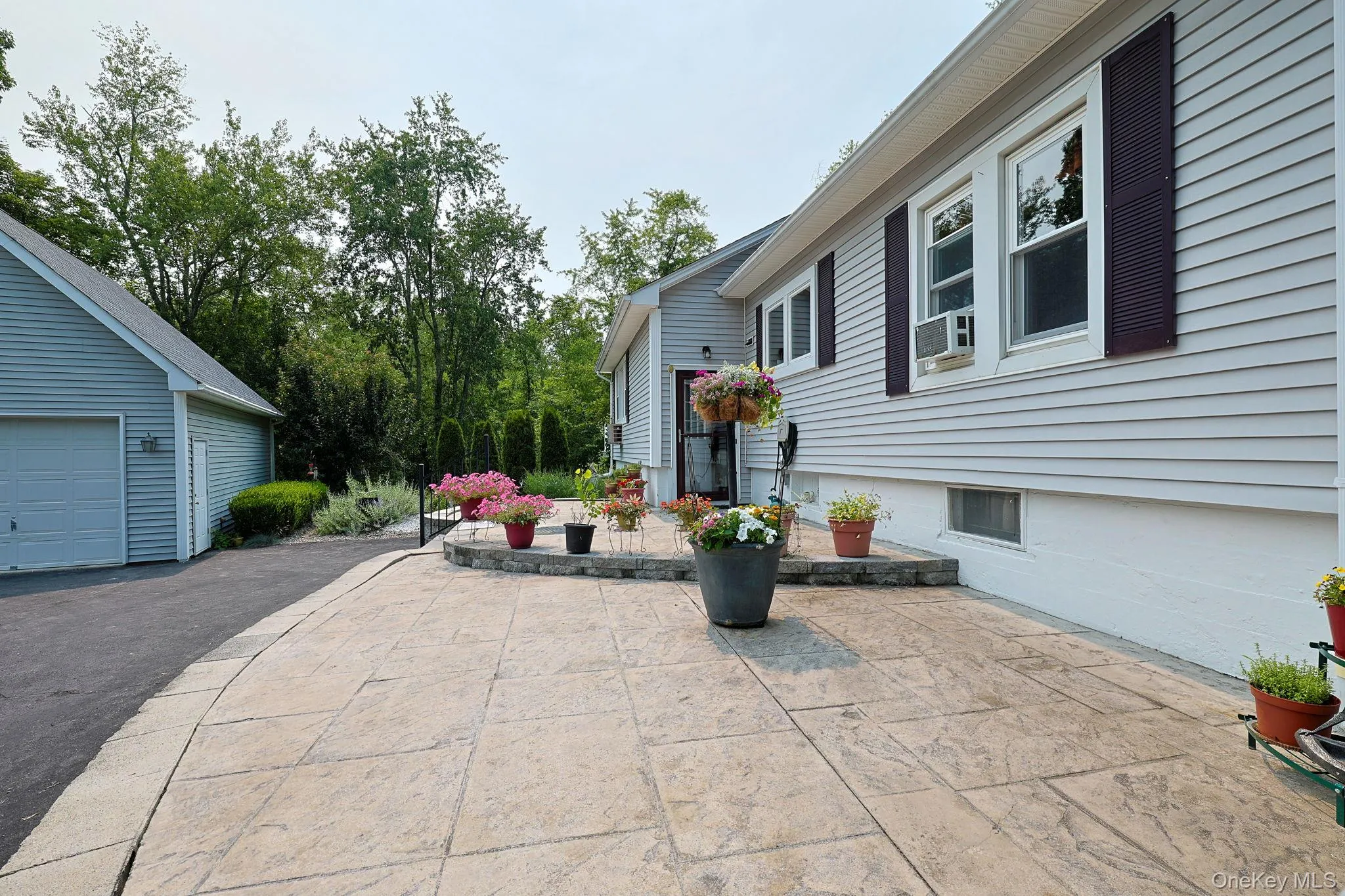 3253 State Route 52, Shawangunk, NY, 4 Bedrooms Bedrooms, 12 Rooms Rooms,2 BathroomsBathrooms,Residential,For Rent,State Route 52,0,1023238 3253 State Route 52, Shawangunk, NY, 4 Bedrooms Bedrooms, 12 Rooms Rooms,2 BathroomsBathrooms,Residential,For Rent,State Route 52,0,1023238