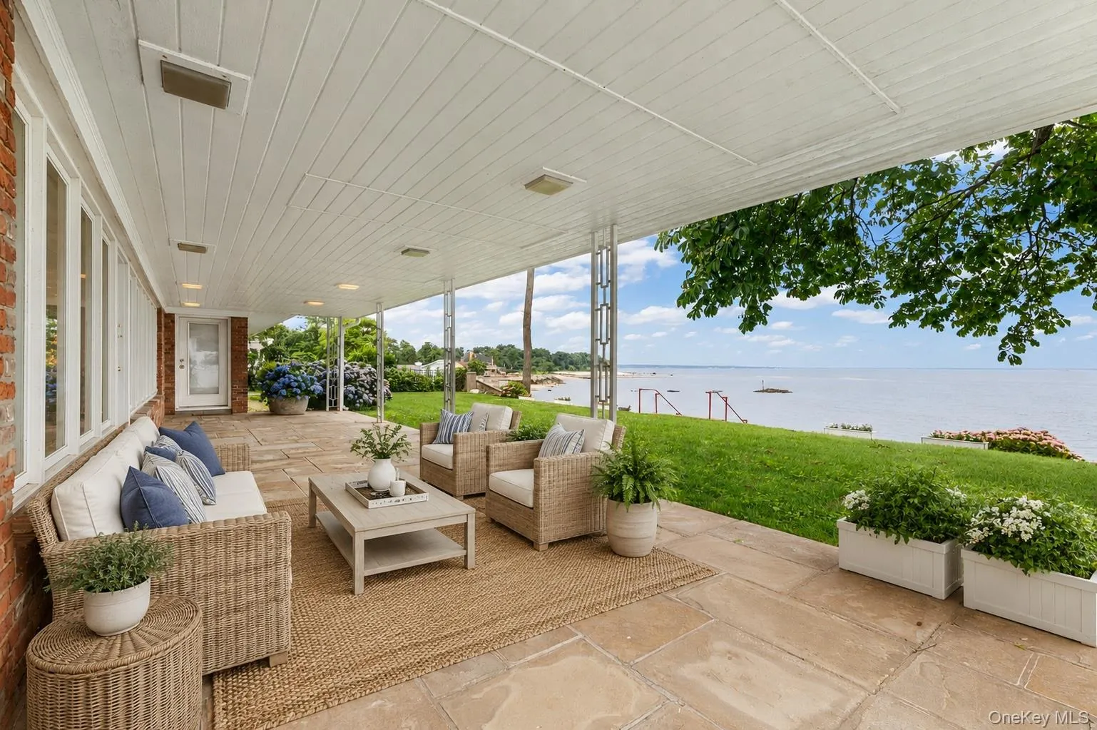 32 Westland Drive, Glen Cove, NY, 4 Bedrooms Bedrooms, 8 Rooms Rooms,3 BathroomsBathrooms,Residential,For Rent,Westland,0,1023246 32 Westland Drive, Glen Cove, NY, 4 Bedrooms Bedrooms, 8 Rooms Rooms,3 BathroomsBathrooms,Residential,For Rent,Westland,0,1023246