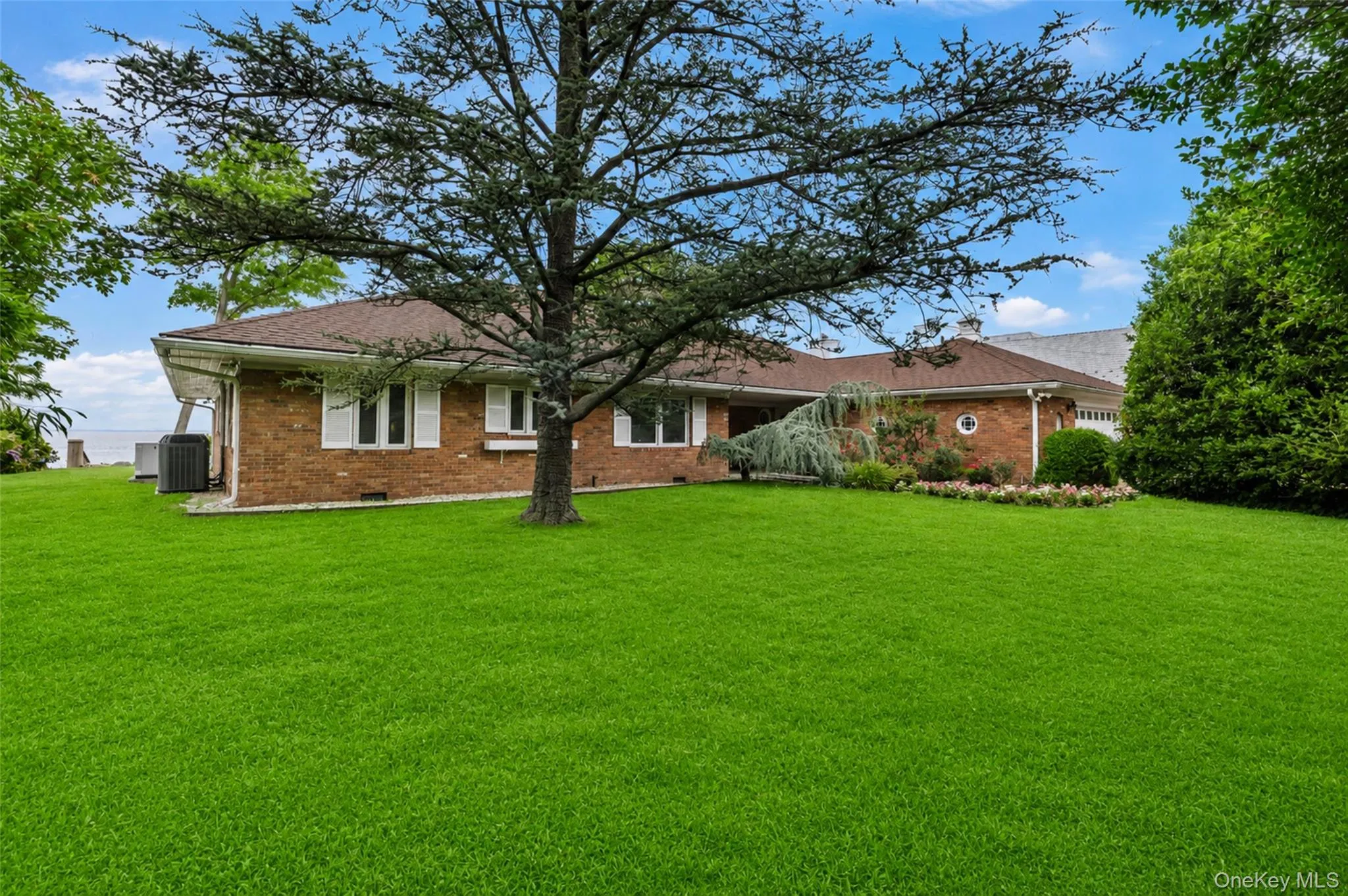 32 Westland Drive, Glen Cove, NY, 4 Bedrooms Bedrooms, 8 Rooms Rooms,3 BathroomsBathrooms,Residential,For Rent,Westland,0,1023246 32 Westland Drive, Glen Cove, NY, 4 Bedrooms Bedrooms, 8 Rooms Rooms,3 BathroomsBathrooms,Residential,For Rent,Westland,0,1023246