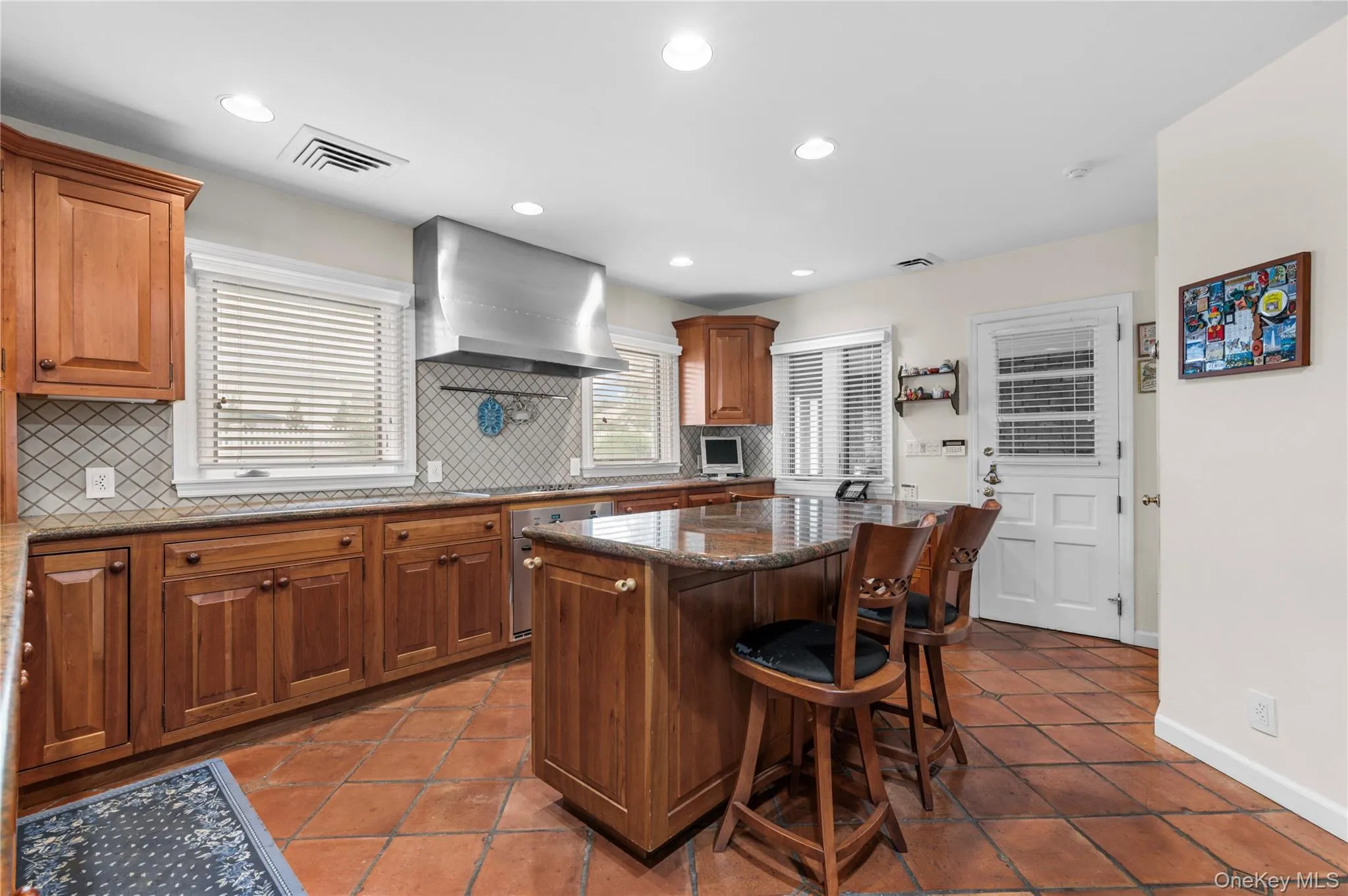 32 Westland Drive, Glen Cove, NY, 4 Bedrooms Bedrooms, 8 Rooms Rooms,3 BathroomsBathrooms,Residential,For Rent,Westland,0,1023246 32 Westland Drive, Glen Cove, NY, 4 Bedrooms Bedrooms, 8 Rooms Rooms,3 BathroomsBathrooms,Residential,For Rent,Westland,0,1023246