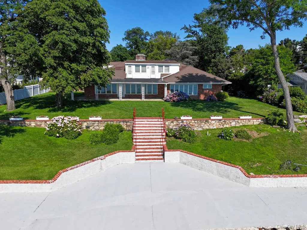 32 Westland Drive, Glen Cove, NY, 4 Bedrooms Bedrooms, 8 Rooms Rooms,3 BathroomsBathrooms,Residential,For Rent,Westland,0,1023246 32 Westland Drive, Glen Cove, NY, 4 Bedrooms Bedrooms, 8 Rooms Rooms,3 BathroomsBathrooms,Residential,For Rent,Westland,0,1023246