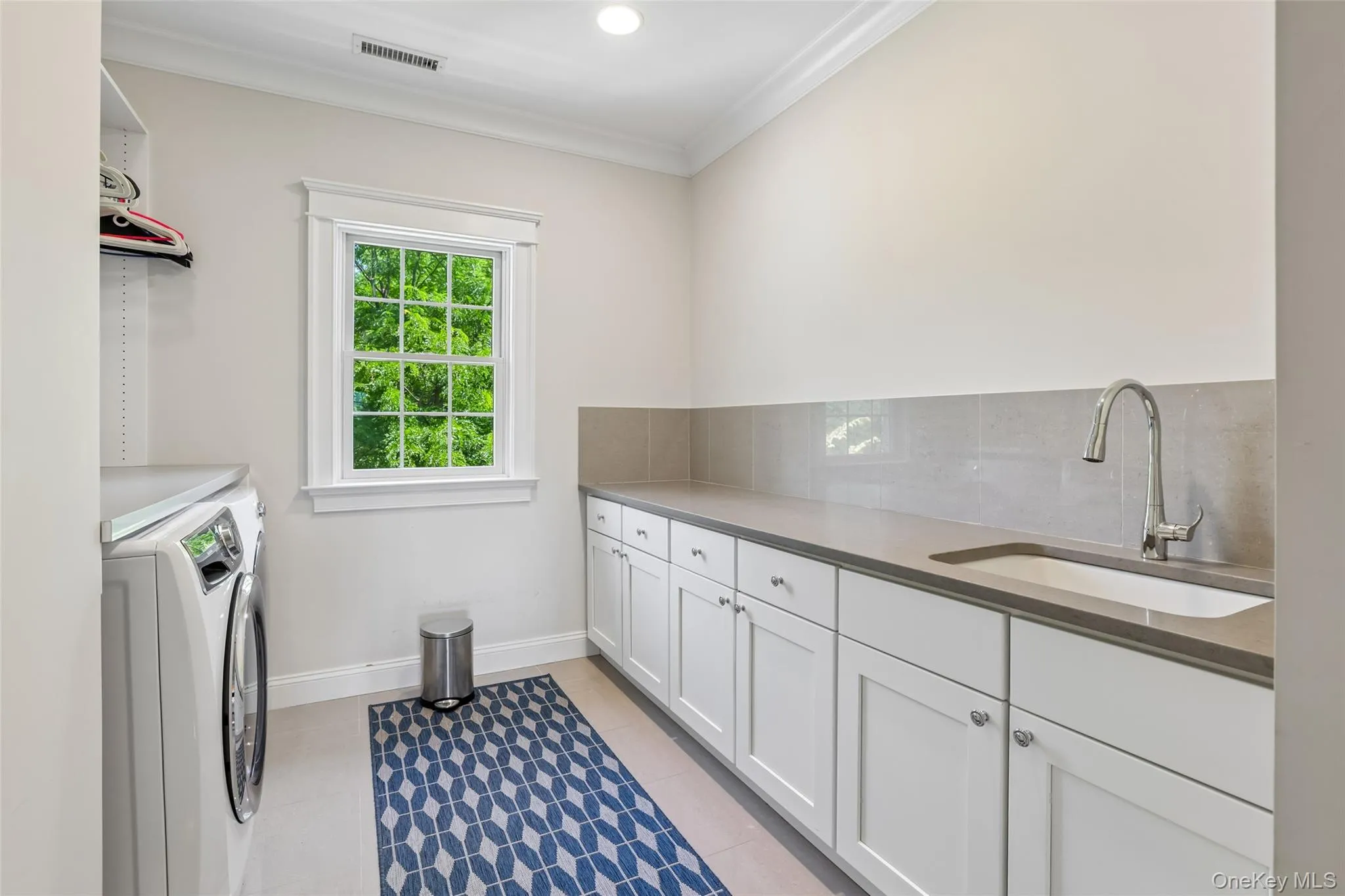 15 Heritage Drive, Mount Pleasant, NY, 5 Bedrooms Bedrooms, 12 Rooms Rooms,5 BathroomsBathrooms,Residential,For Rent,Heritage,0,1023249 15 Heritage Drive, Mount Pleasant, NY, 5 Bedrooms Bedrooms, 12 Rooms Rooms,5 BathroomsBathrooms,Residential,For Rent,Heritage,0,1023249