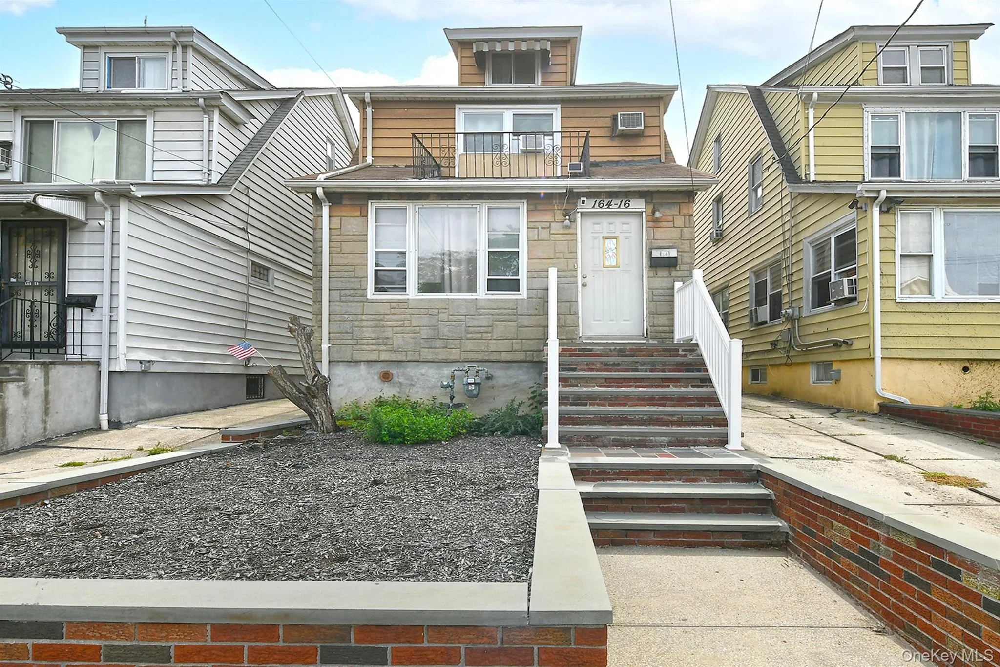 164-16 Goethals Avenue, New York, NY, 3 Bedrooms Bedrooms, 6 Rooms Rooms,2 BathroomsBathrooms,Residential,For Rent,Goethals,0,1023251 164-16 Goethals Avenue, New York, NY, 3 Bedrooms Bedrooms, 6 Rooms Rooms,2 BathroomsBathrooms,Residential,For Rent,Goethals,0,1023251