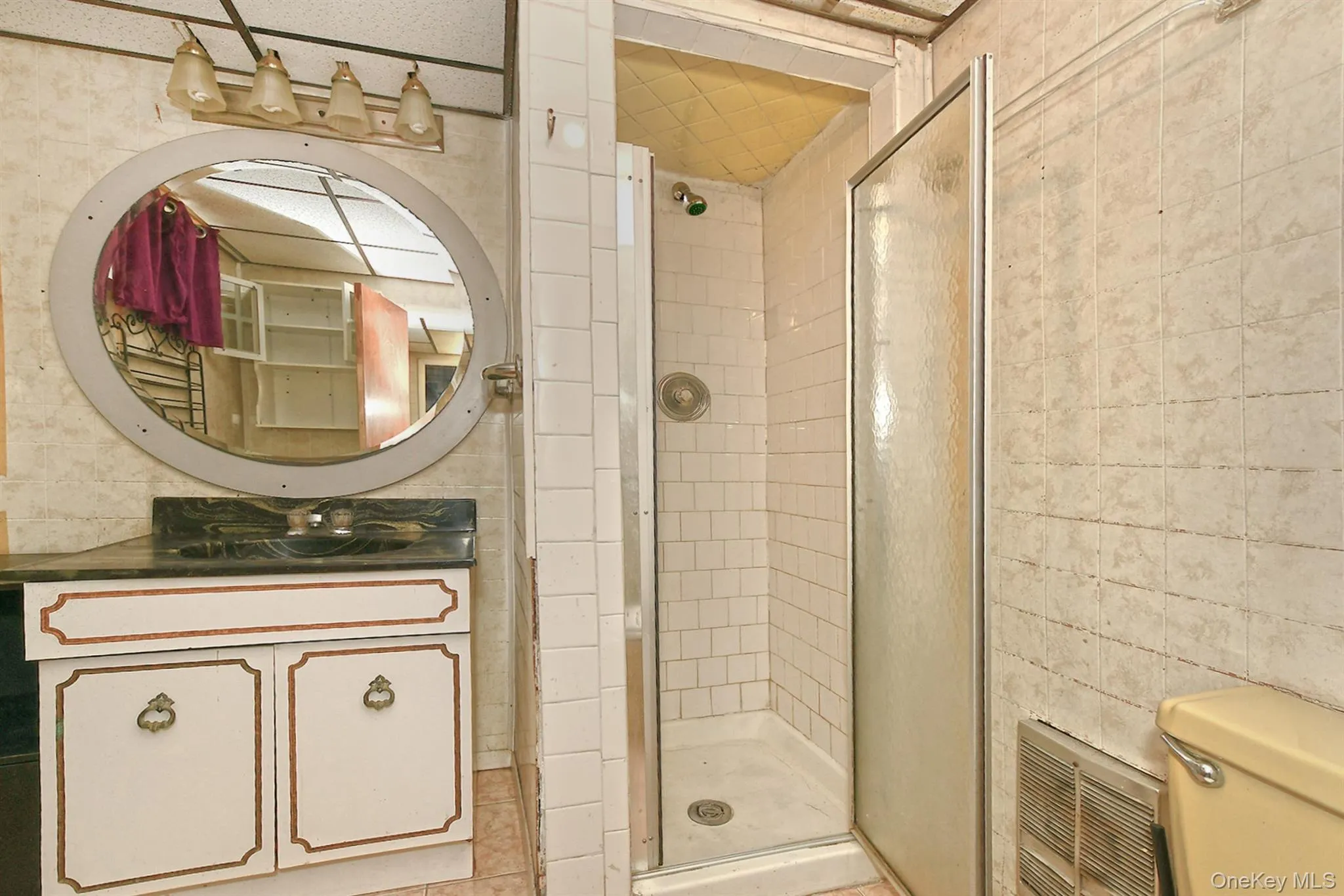 164-16 Goethals Avenue, New York, NY, 3 Bedrooms Bedrooms, 6 Rooms Rooms,2 BathroomsBathrooms,Residential,For Rent,Goethals,0,1023251 164-16 Goethals Avenue, New York, NY, 3 Bedrooms Bedrooms, 6 Rooms Rooms,2 BathroomsBathrooms,Residential,For Rent,Goethals,0,1023251
