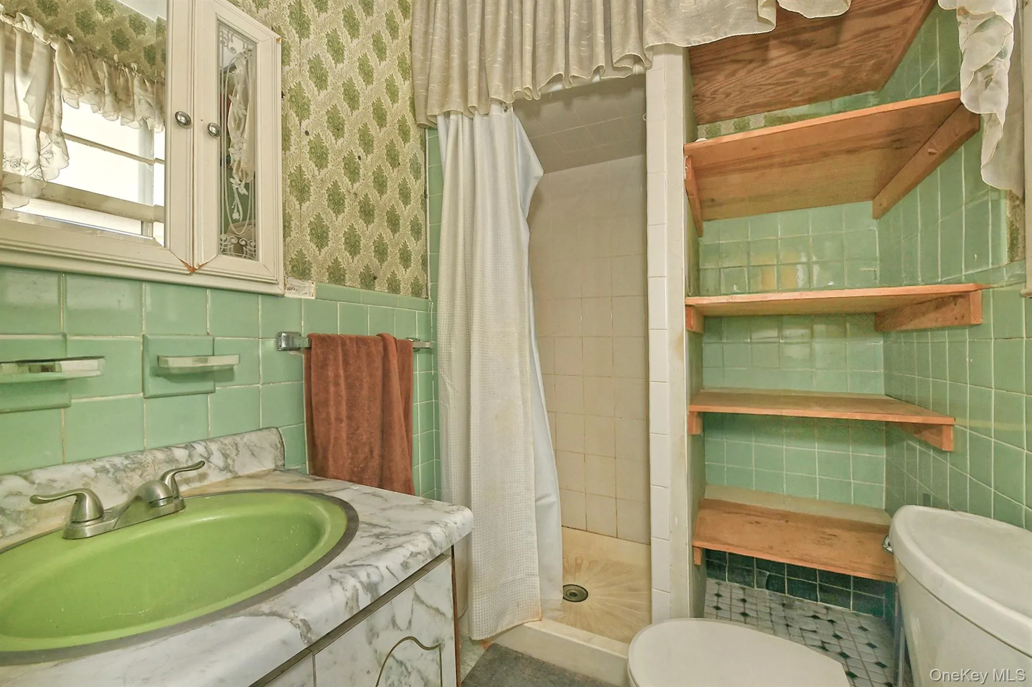 164-16 Goethals Avenue, New York, NY, 3 Bedrooms Bedrooms, 6 Rooms Rooms,2 BathroomsBathrooms,Residential,For Rent,Goethals,0,1023251 164-16 Goethals Avenue, New York, NY, 3 Bedrooms Bedrooms, 6 Rooms Rooms,2 BathroomsBathrooms,Residential,For Rent,Goethals,0,1023251
