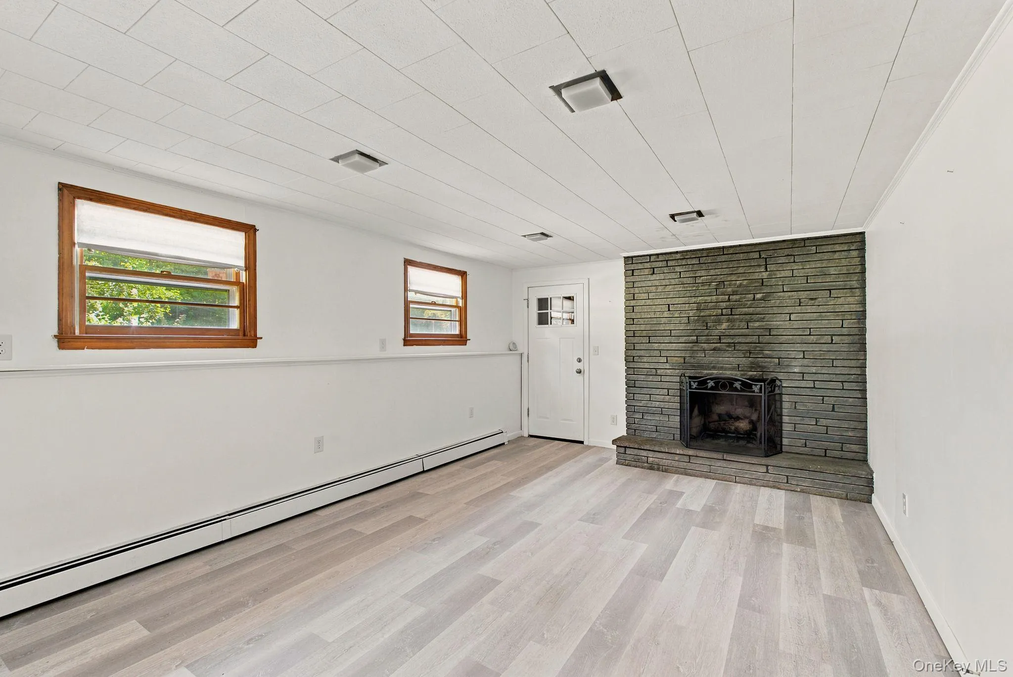 94 Lodge Road, Saugerties, NY, 4 Bedrooms Bedrooms, 10 Rooms Rooms,2 BathroomsBathrooms,Residential,For Rent,Lodge,0,1023253 94 Lodge Road, Saugerties, NY, 4 Bedrooms Bedrooms, 10 Rooms Rooms,2 BathroomsBathrooms,Residential,For Rent,Lodge,0,1023253