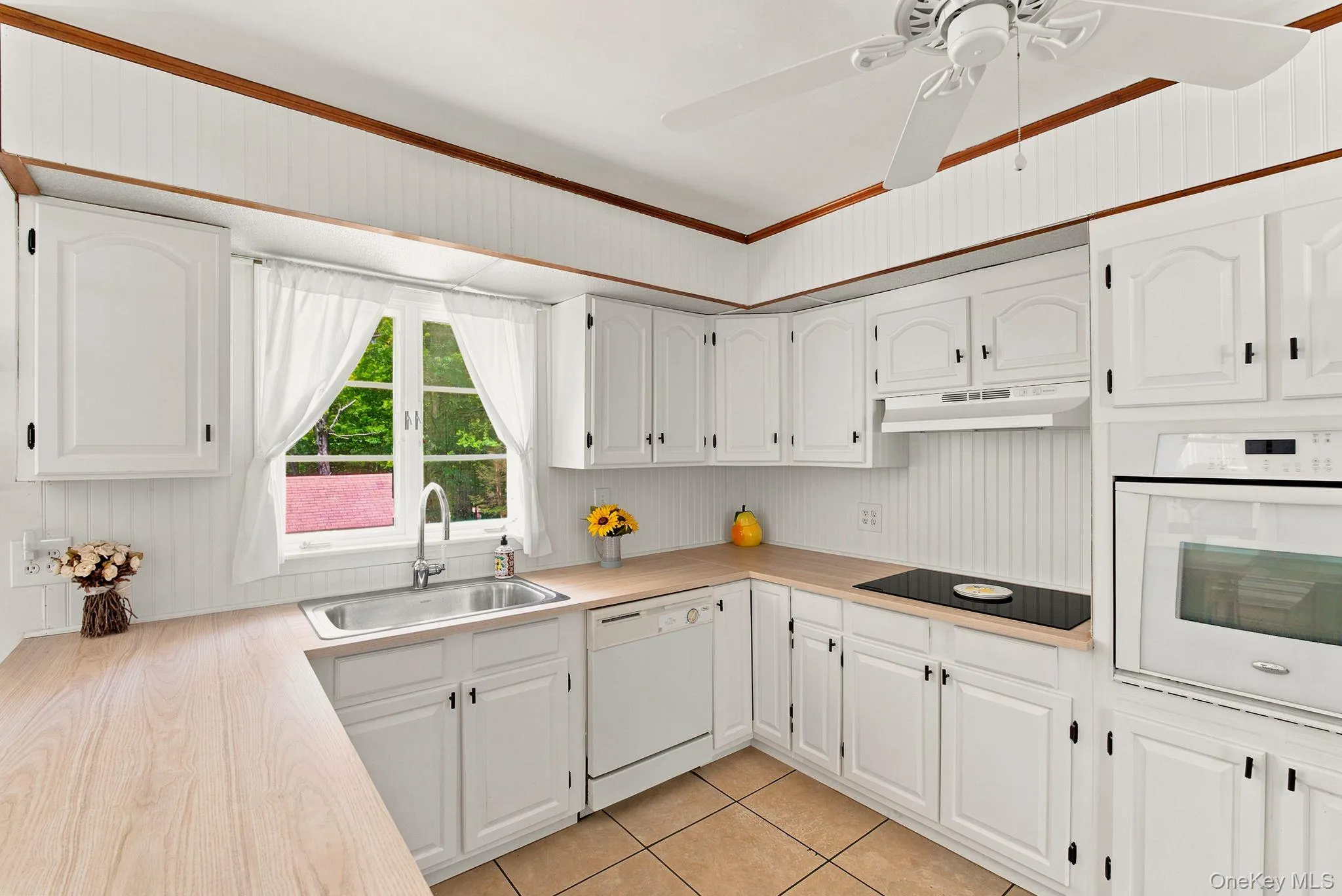 94 Lodge Road, Saugerties, NY, 4 Bedrooms Bedrooms, 10 Rooms Rooms,2 BathroomsBathrooms,Residential,For Rent,Lodge,0,1023253 94 Lodge Road, Saugerties, NY, 4 Bedrooms Bedrooms, 10 Rooms Rooms,2 BathroomsBathrooms,Residential,For Rent,Lodge,0,1023253