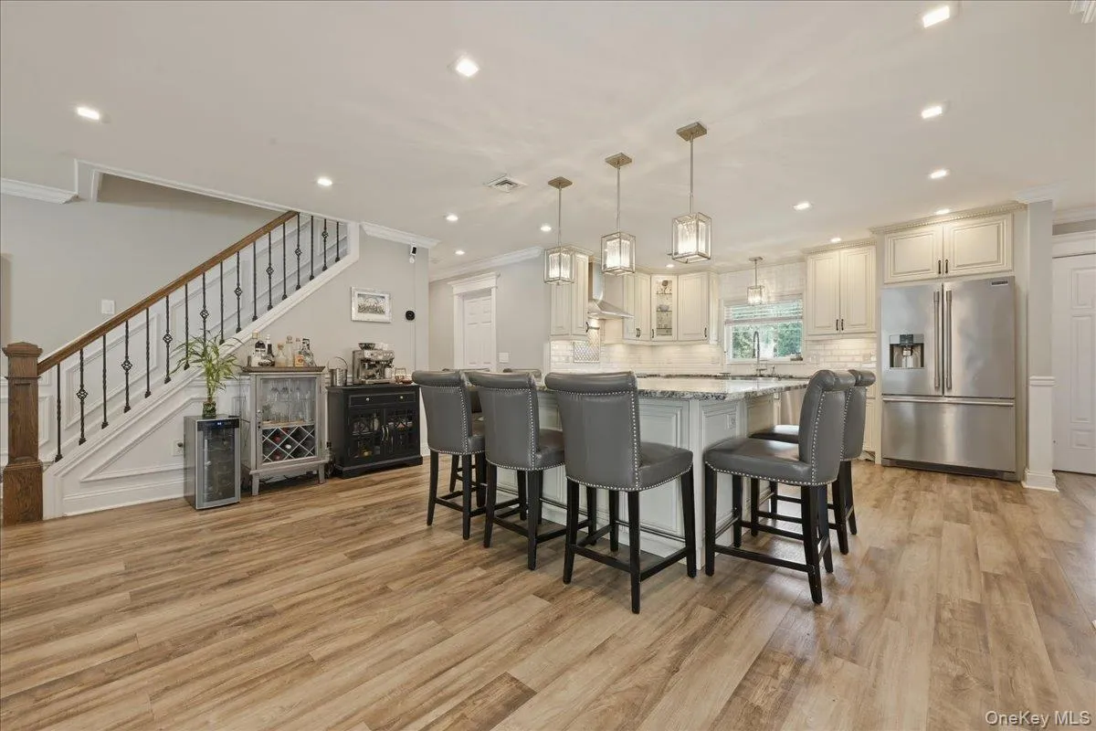 45 Cottonwood Lane, Hempstead, NY, 4 Bedrooms Bedrooms, 7 Rooms Rooms,2 BathroomsBathrooms,Residential,For Rent,Cottonwood,0,1023255 45 Cottonwood Lane, Hempstead, NY, 4 Bedrooms Bedrooms, 7 Rooms Rooms,2 BathroomsBathrooms,Residential,For Rent,Cottonwood,0,1023255