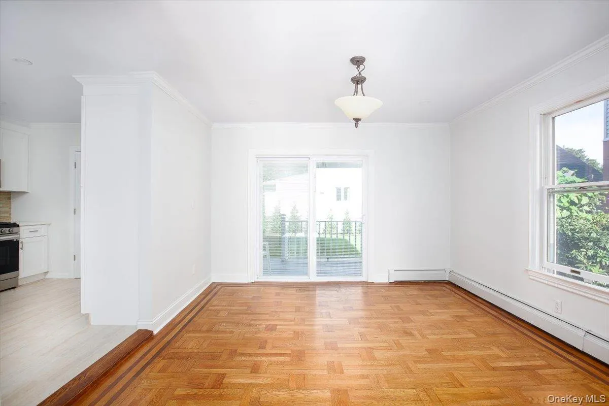310 Columbus Parkway, North Hempstead, NY, 3 Bedrooms Bedrooms, 9 Rooms Rooms,2 BathroomsBathrooms,Residential Lease,For Rent,Columbus,0,1023257 310 Columbus Parkway, North Hempstead, NY, 3 Bedrooms Bedrooms, 9 Rooms Rooms,2 BathroomsBathrooms,Residential Lease,For Rent,Columbus,0,1023257