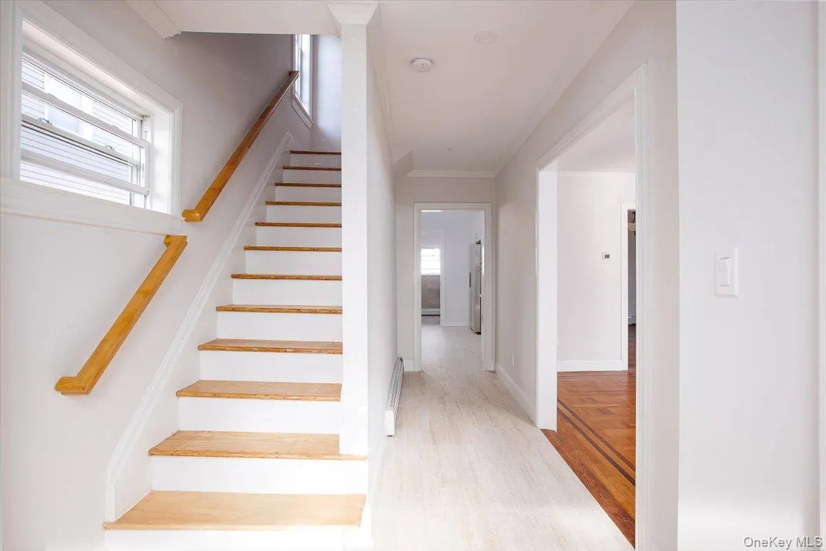 310 Columbus Parkway, North Hempstead, NY, 3 Bedrooms Bedrooms, 9 Rooms Rooms,2 BathroomsBathrooms,Residential Lease,For Rent,Columbus,0,1023257 310 Columbus Parkway, North Hempstead, NY, 3 Bedrooms Bedrooms, 9 Rooms Rooms,2 BathroomsBathrooms,Residential Lease,For Rent,Columbus,0,1023257