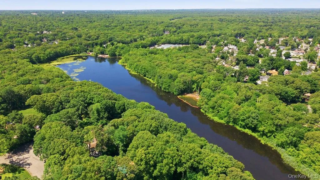 20 Oak Tree Drive, Smithtown, NY, 4 Bedrooms Bedrooms, 8 Rooms Rooms,3 BathroomsBathrooms,Residential,For Rent,Oak Tree,0,1023260 20 Oak Tree Drive, Smithtown, NY, 4 Bedrooms Bedrooms, 8 Rooms Rooms,3 BathroomsBathrooms,Residential,For Rent,Oak Tree,0,1023260