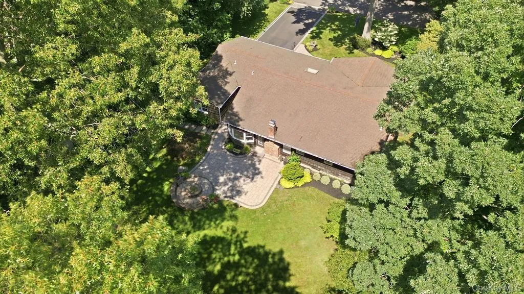 20 Oak Tree Drive, Smithtown, NY, 4 Bedrooms Bedrooms, 8 Rooms Rooms,3 BathroomsBathrooms,Residential,For Rent,Oak Tree,0,1023260 20 Oak Tree Drive, Smithtown, NY, 4 Bedrooms Bedrooms, 8 Rooms Rooms,3 BathroomsBathrooms,Residential,For Rent,Oak Tree,0,1023260