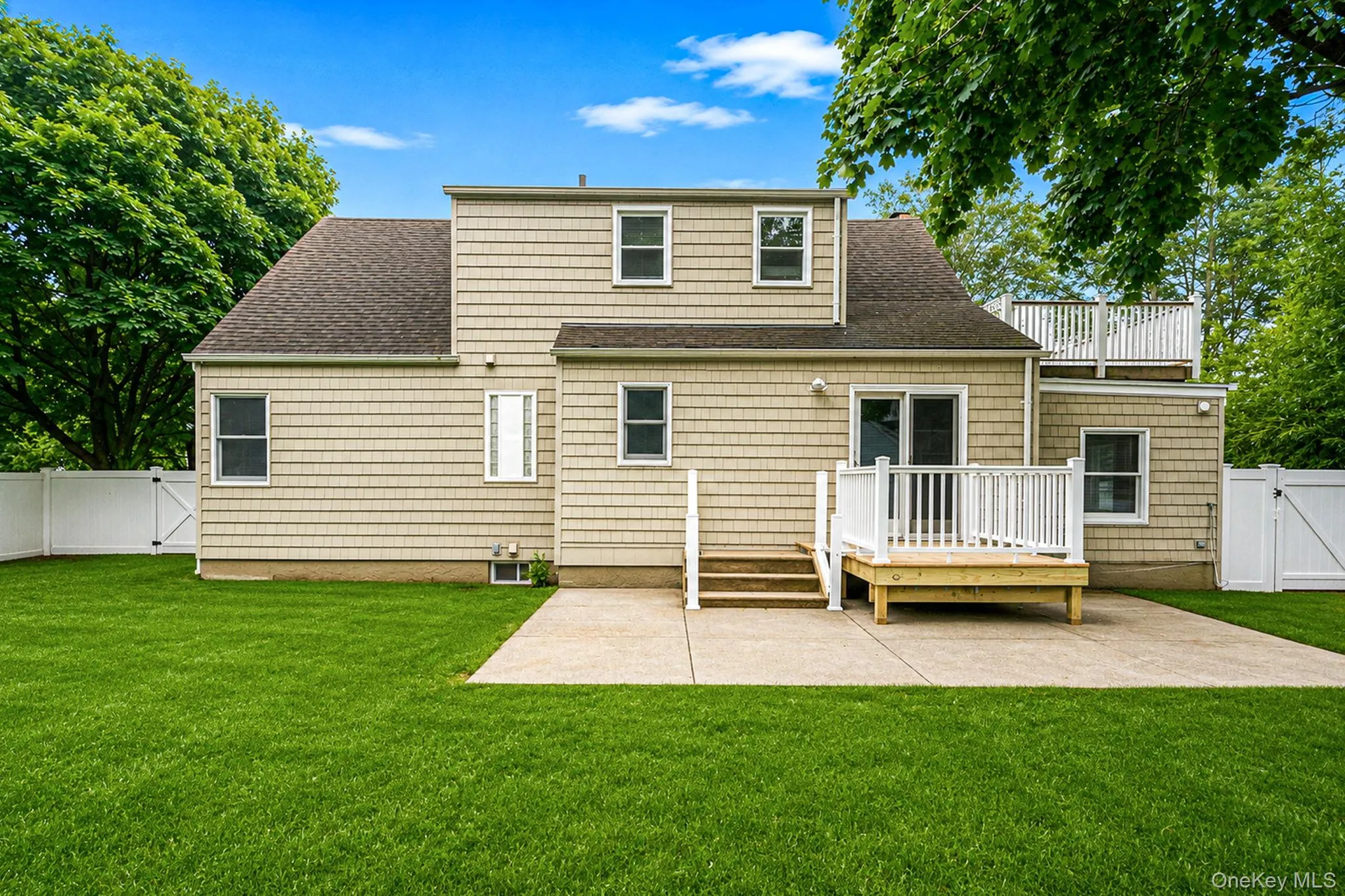 453 Dartmouth Street, Hempstead, NY, 4 Bedrooms Bedrooms, 8 Rooms Rooms,2 BathroomsBathrooms,Residential,For Rent,Dartmouth,0,1023261 453 Dartmouth Street, Hempstead, NY, 4 Bedrooms Bedrooms, 8 Rooms Rooms,2 BathroomsBathrooms,Residential,For Rent,Dartmouth,0,1023261