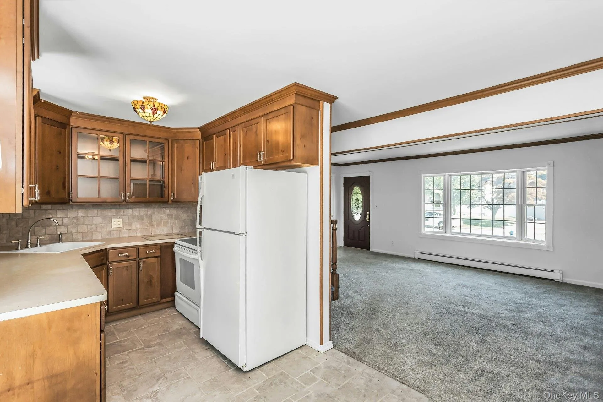14 Prade Lane, Oyster Bay, NY, 4 Bedrooms Bedrooms, 7 Rooms Rooms,2 BathroomsBathrooms,Residential,For Rent,Prade,0,1023262 14 Prade Lane, Oyster Bay, NY, 4 Bedrooms Bedrooms, 7 Rooms Rooms,2 BathroomsBathrooms,Residential,For Rent,Prade,0,1023262
